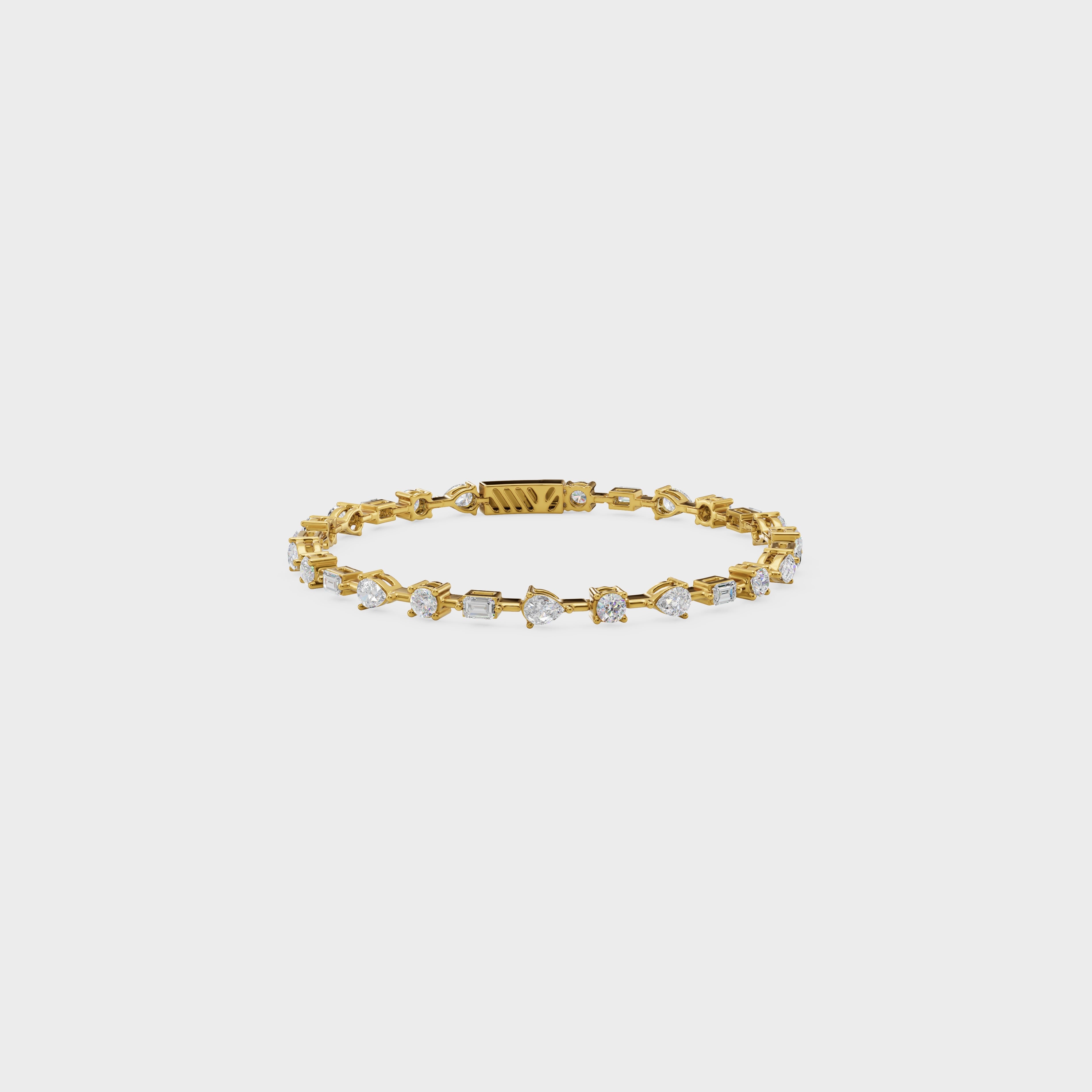 Women's Luxe Simulated Diamond Link Bracelet