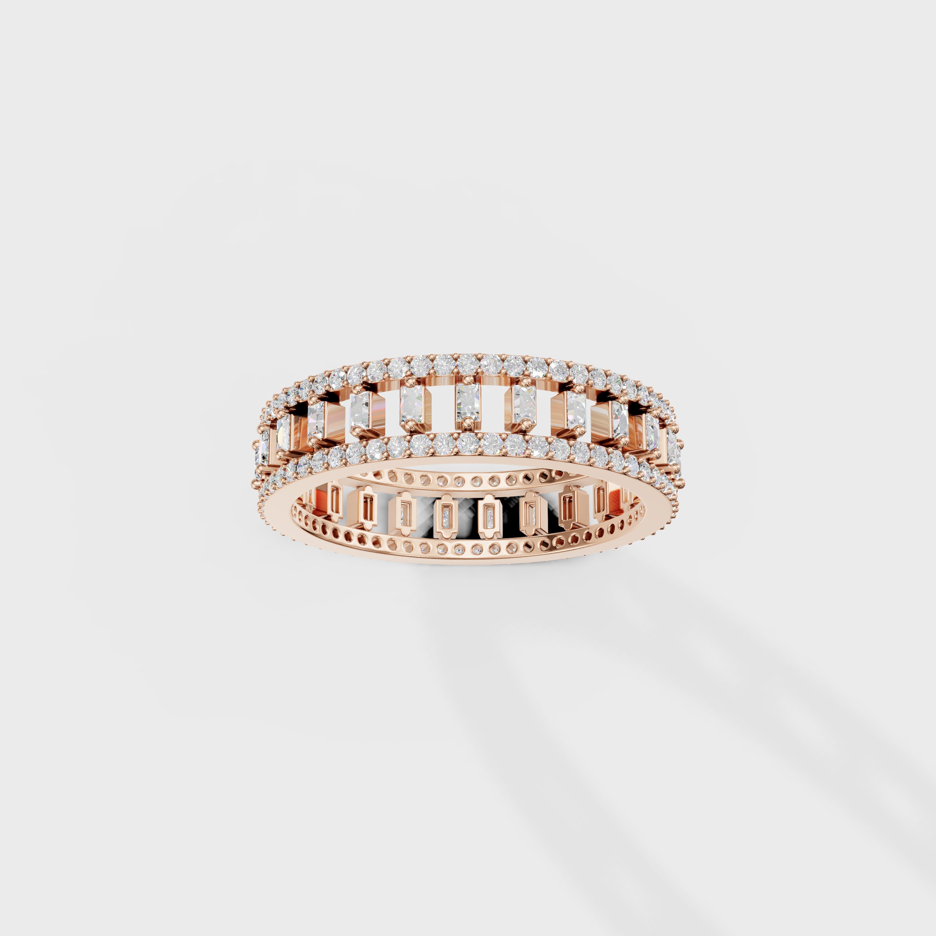Round & Baguette Spaced Diamond Ring