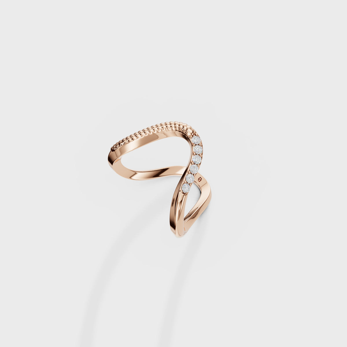 Curved Round Diamond Band