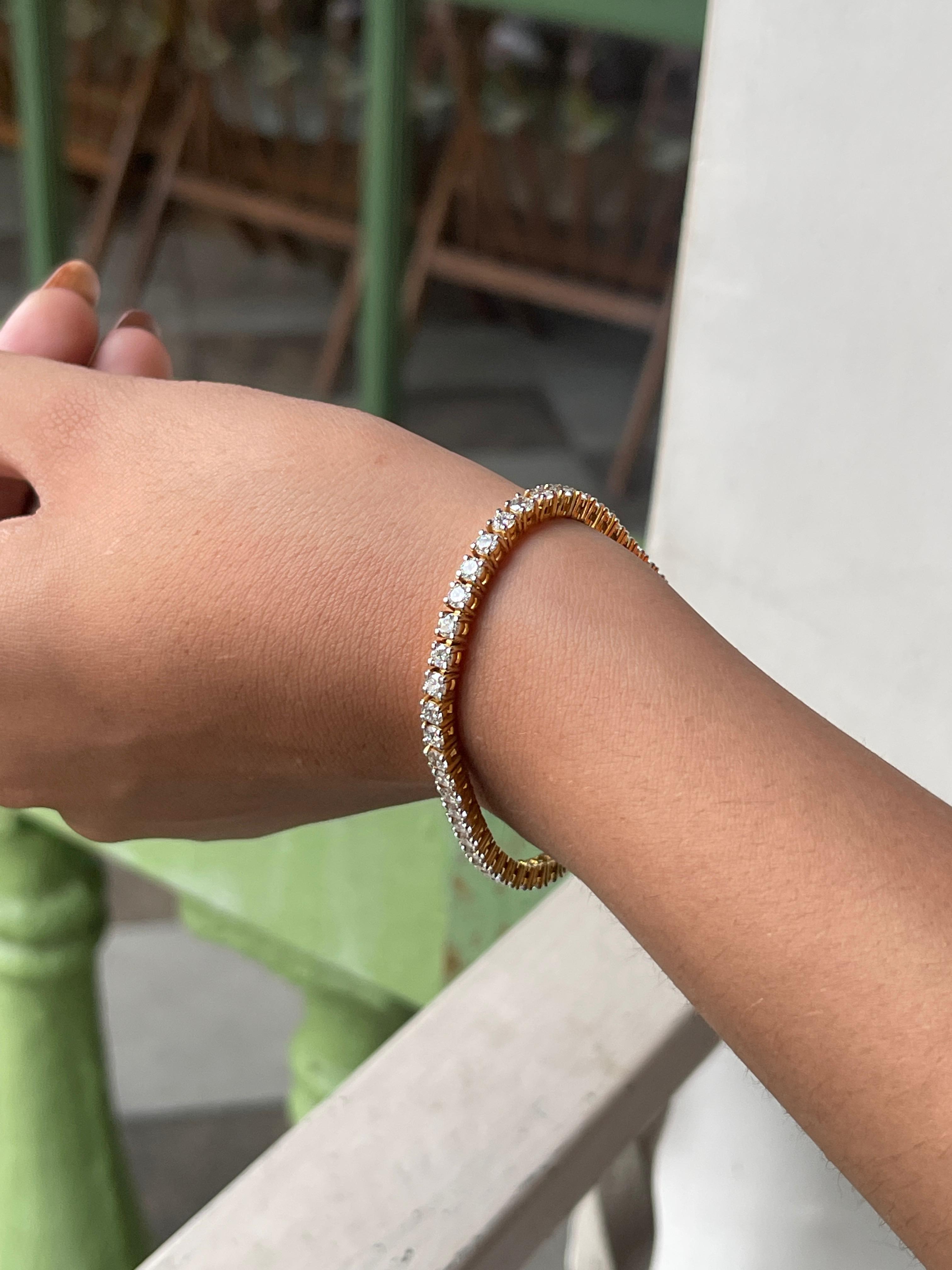 0.10 Ct Elegant Diamond Tennis Bracelet