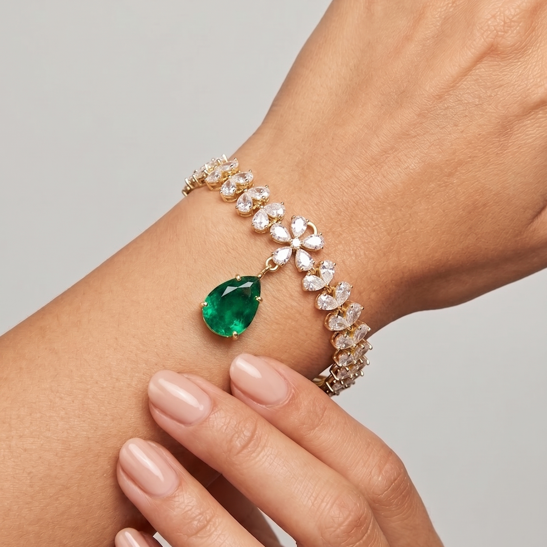 pear petals bracelet