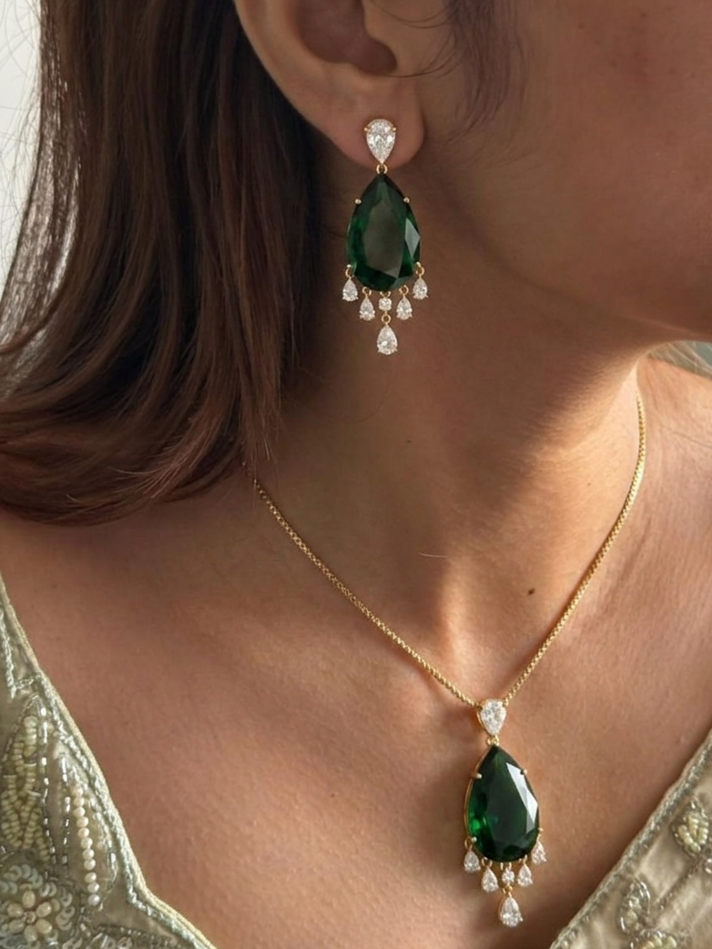 Green Stone Diamond Pendant Earrings set