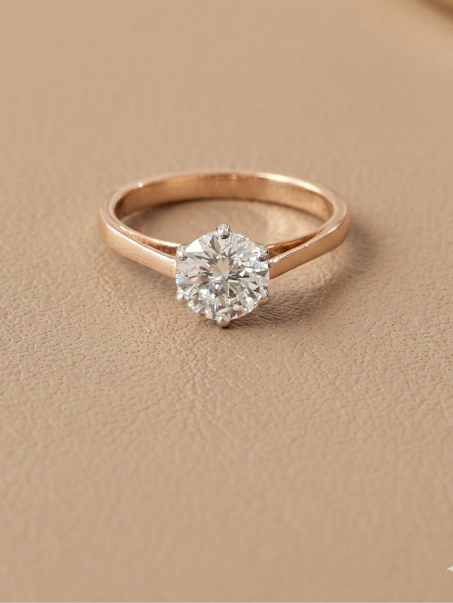 1 ct Round Ring