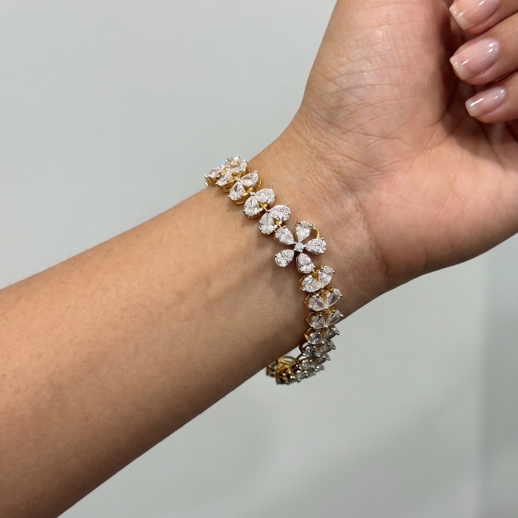 pear petals bracelet