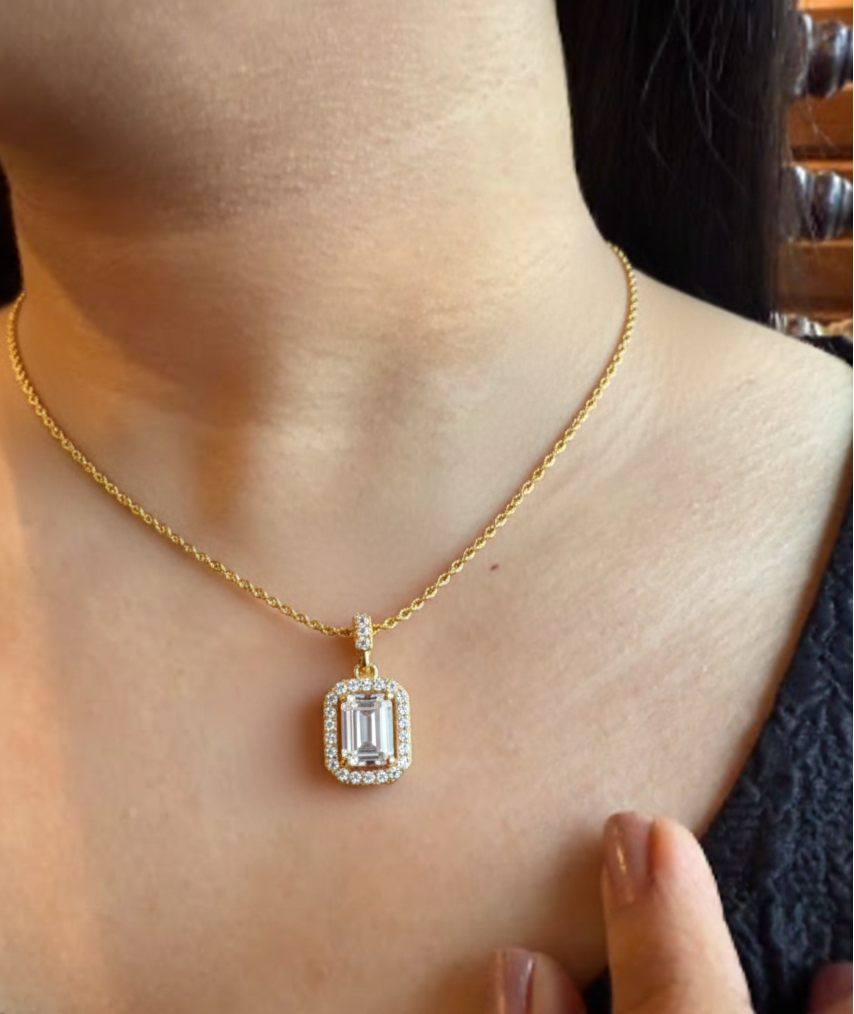 Luxe 1ct Emerald Cut Pendant