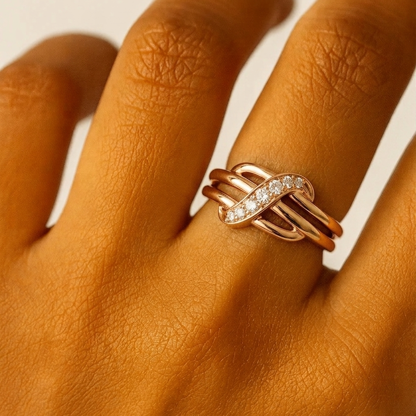 Diamond Interlocking Ribbons Ring