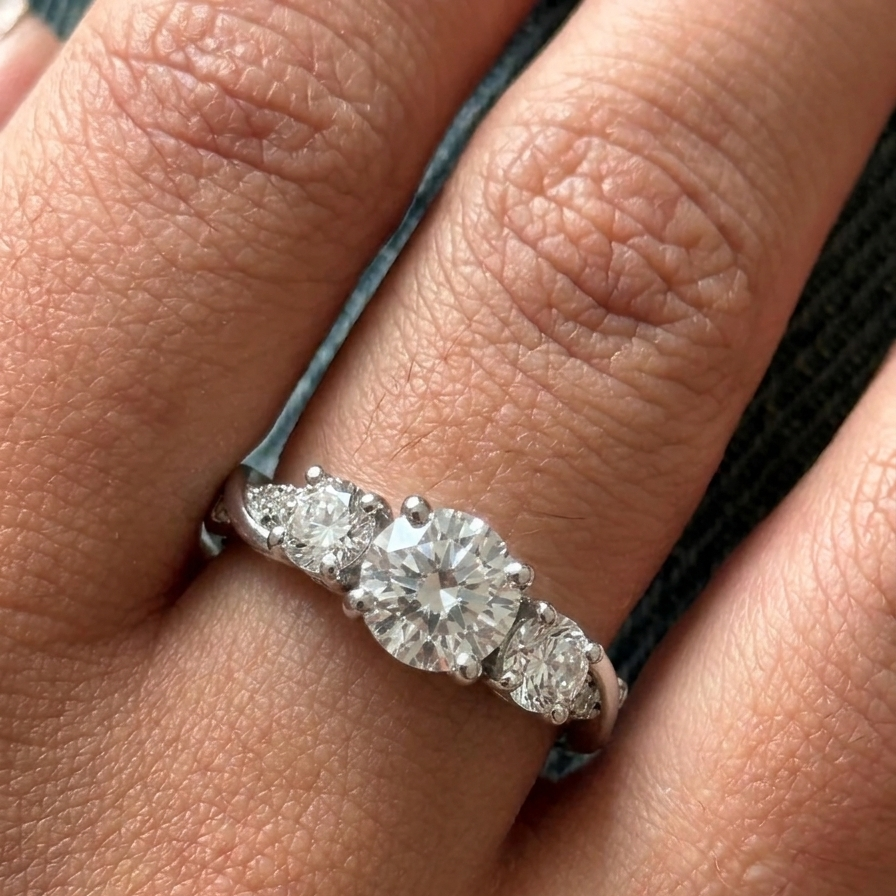 3 Stone Ring