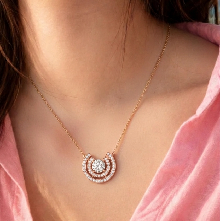 Good luck horseshoe Shape diamond pendant