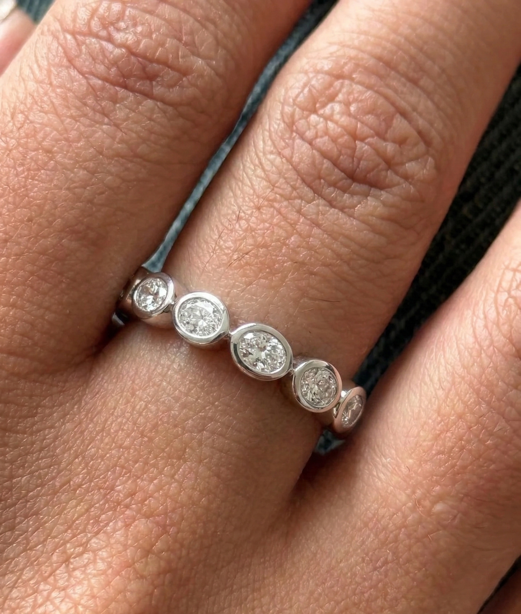 Oval eternity band