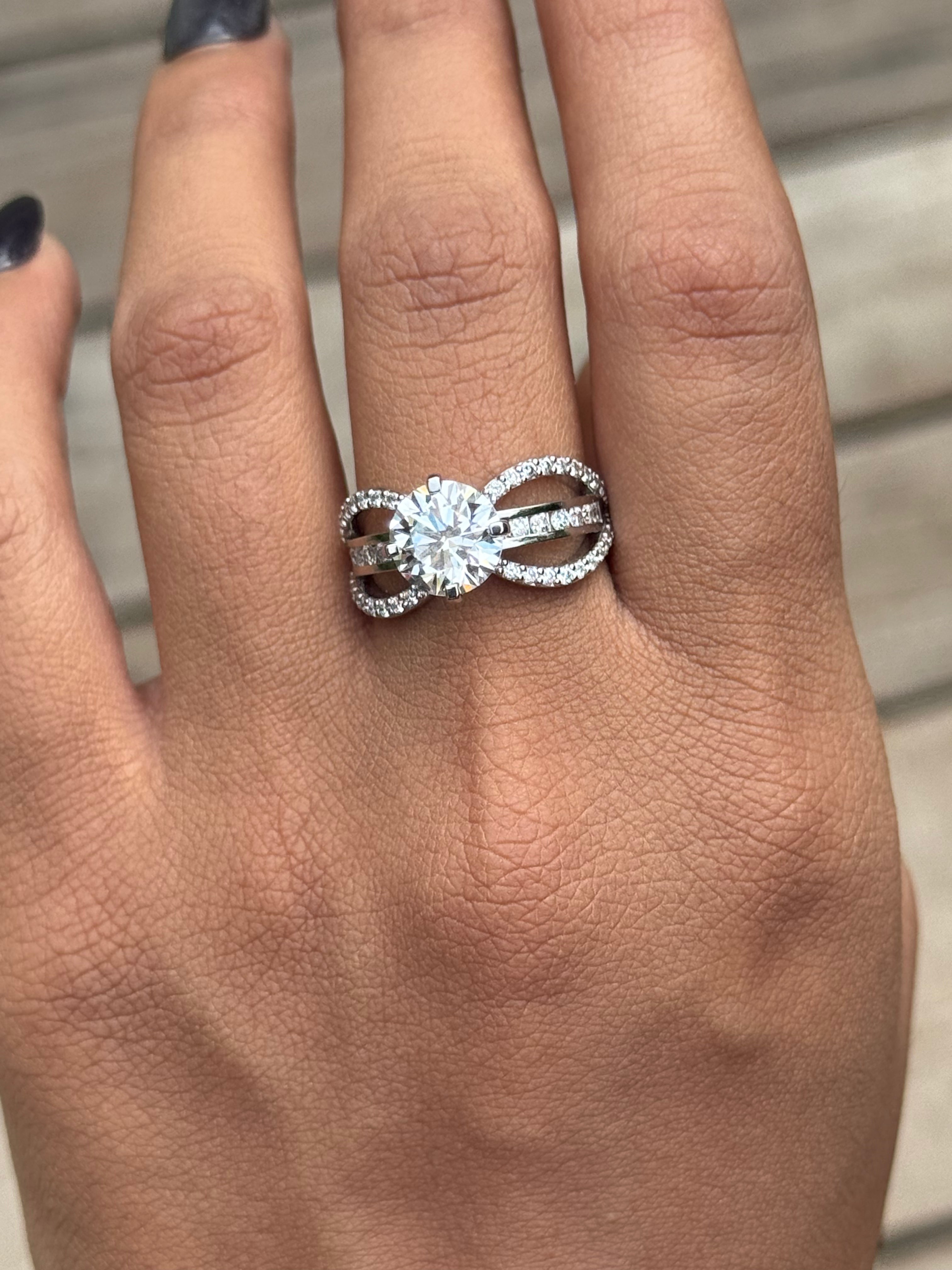 Eternal Bond Round Cut Engagement Ring