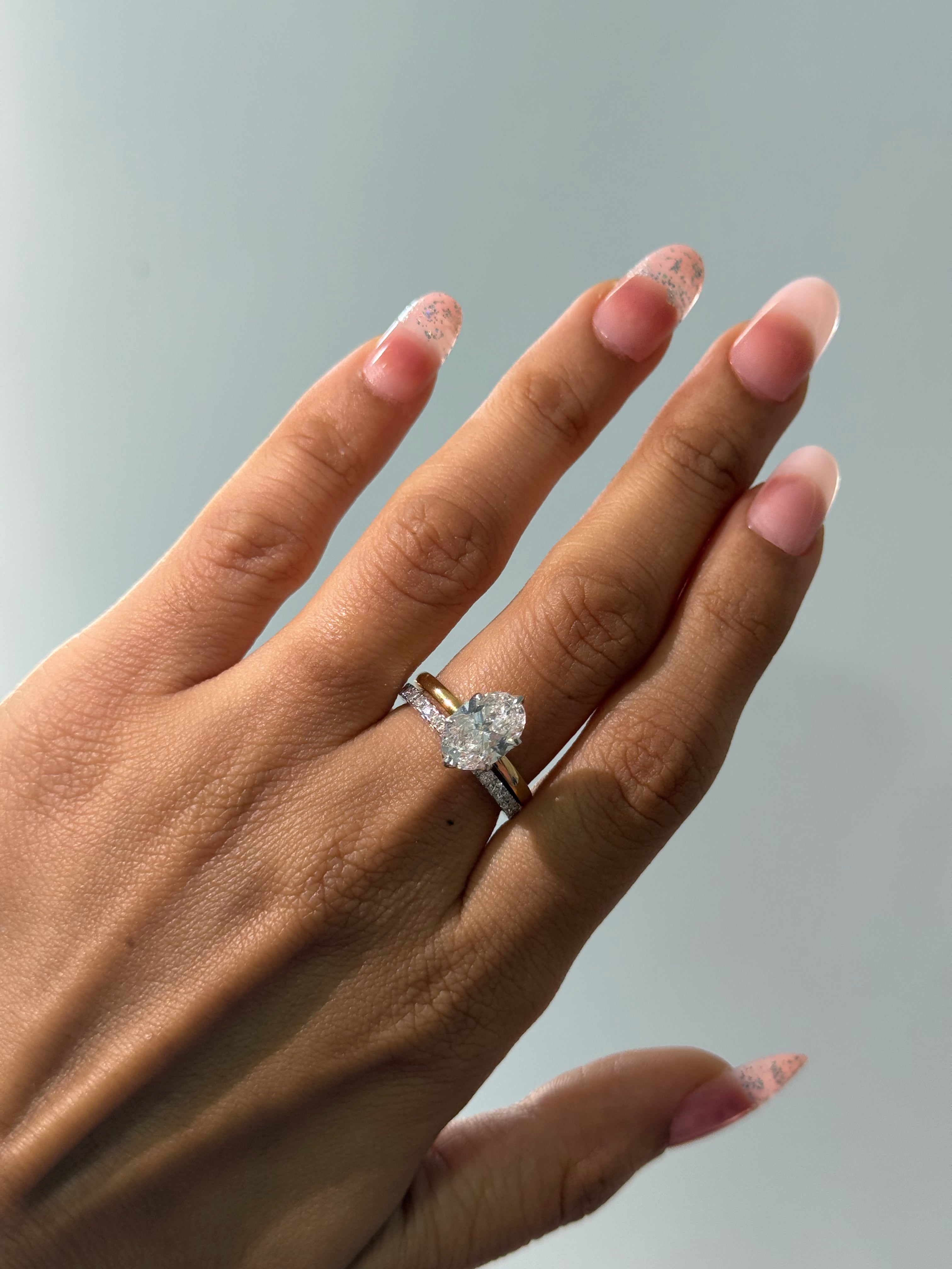 1.20ct Oval Solitaire Diamond Bridal Set With Pave Band