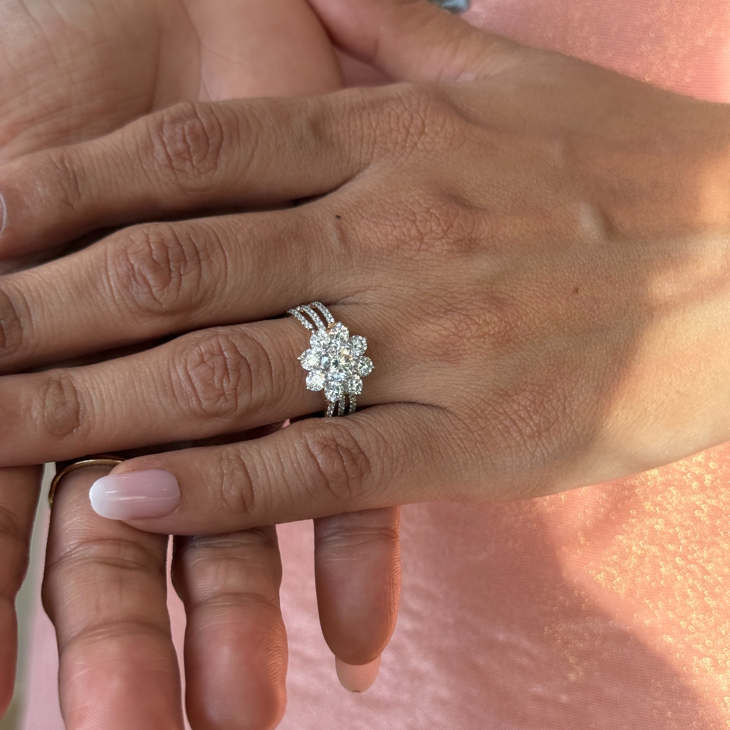 Round cut Cluster Set Diamond Engagement Ring