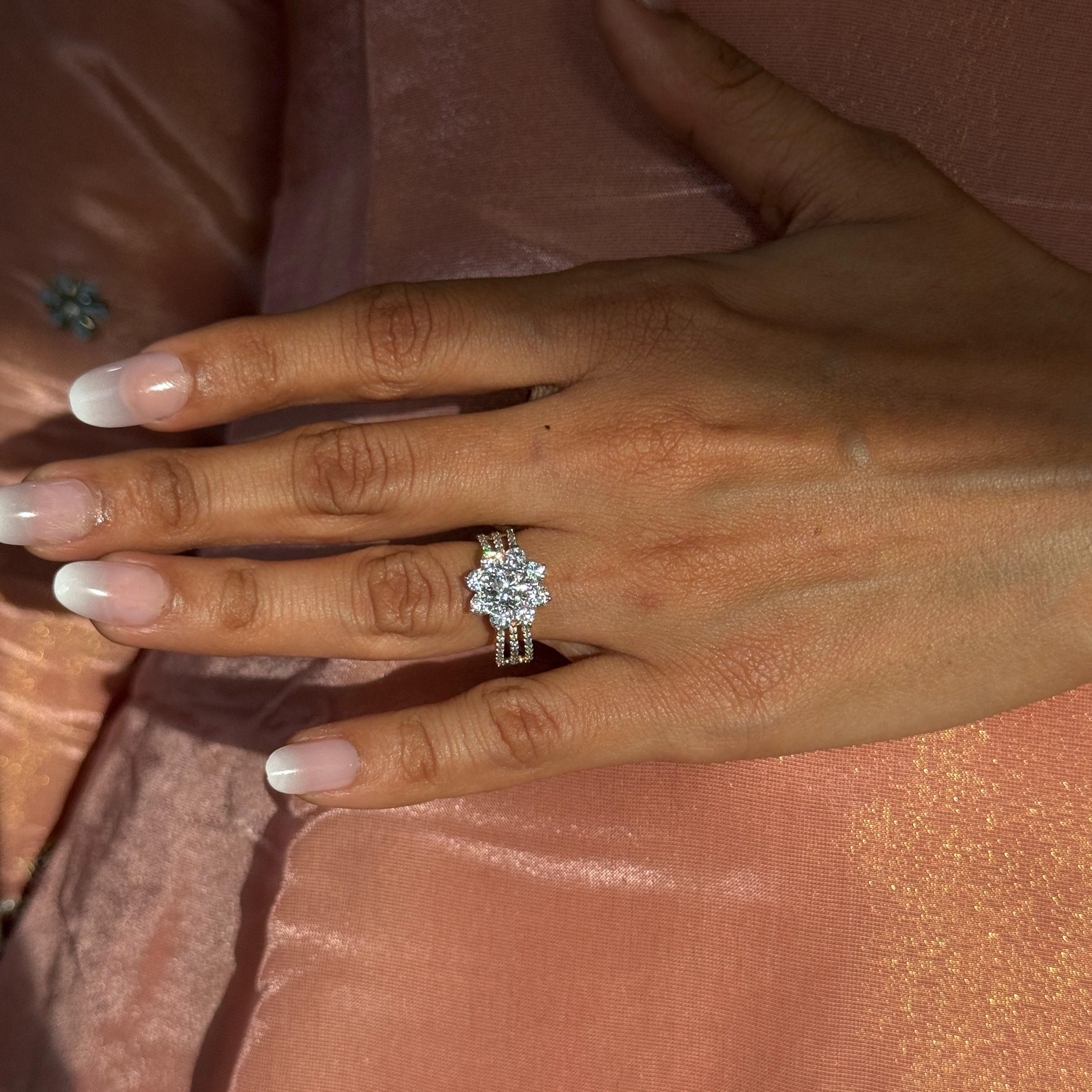 Round cut Cluster Set Diamond Engagement Ring