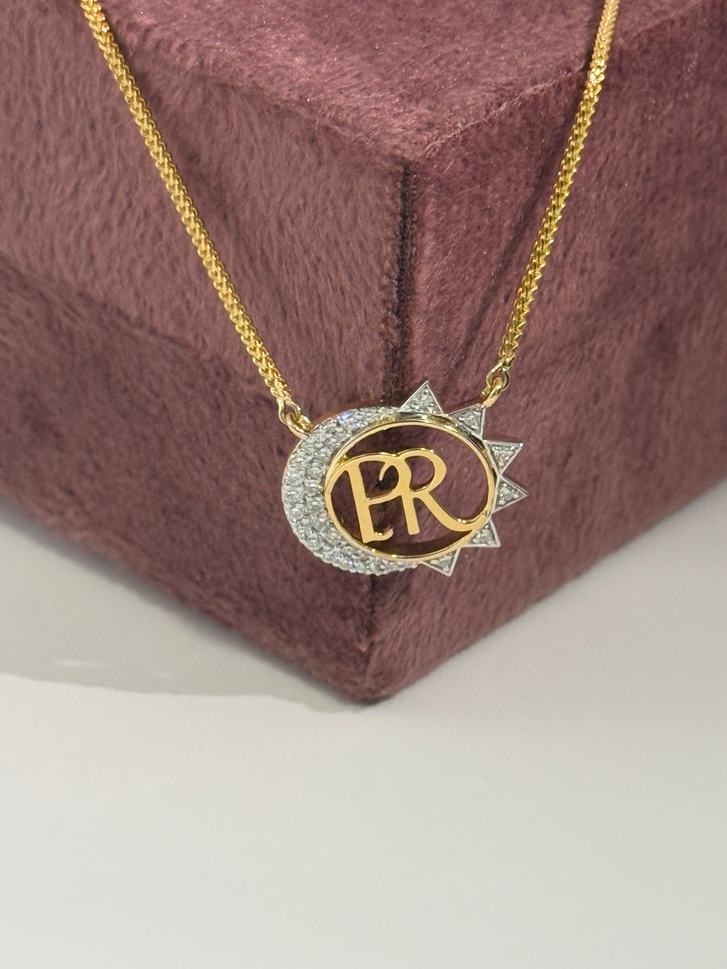 PR Pendant With chain