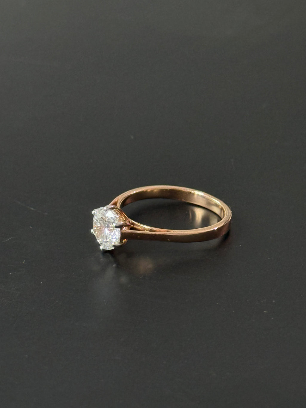 1 ct Round Ring