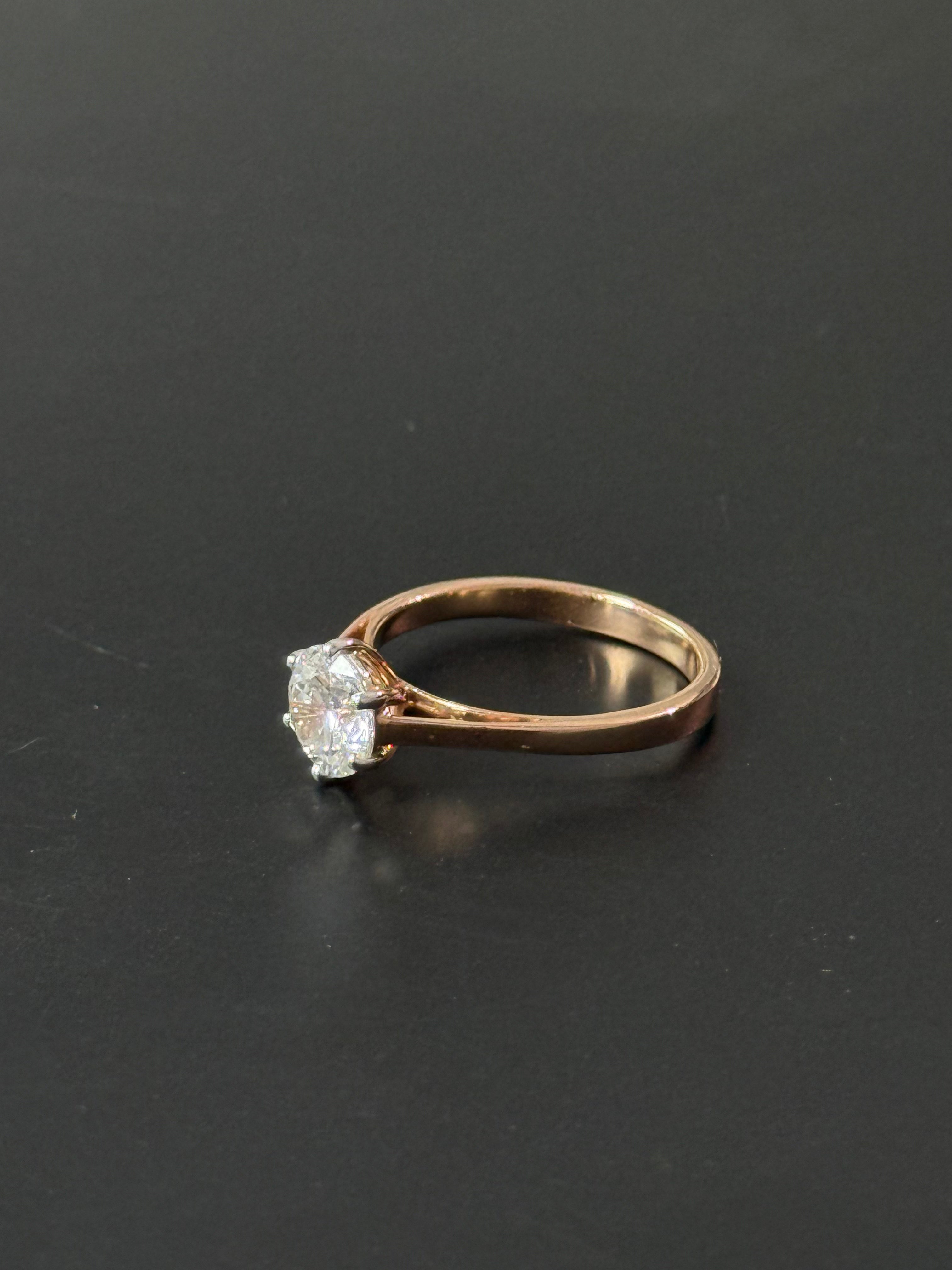1 ct Round Ring