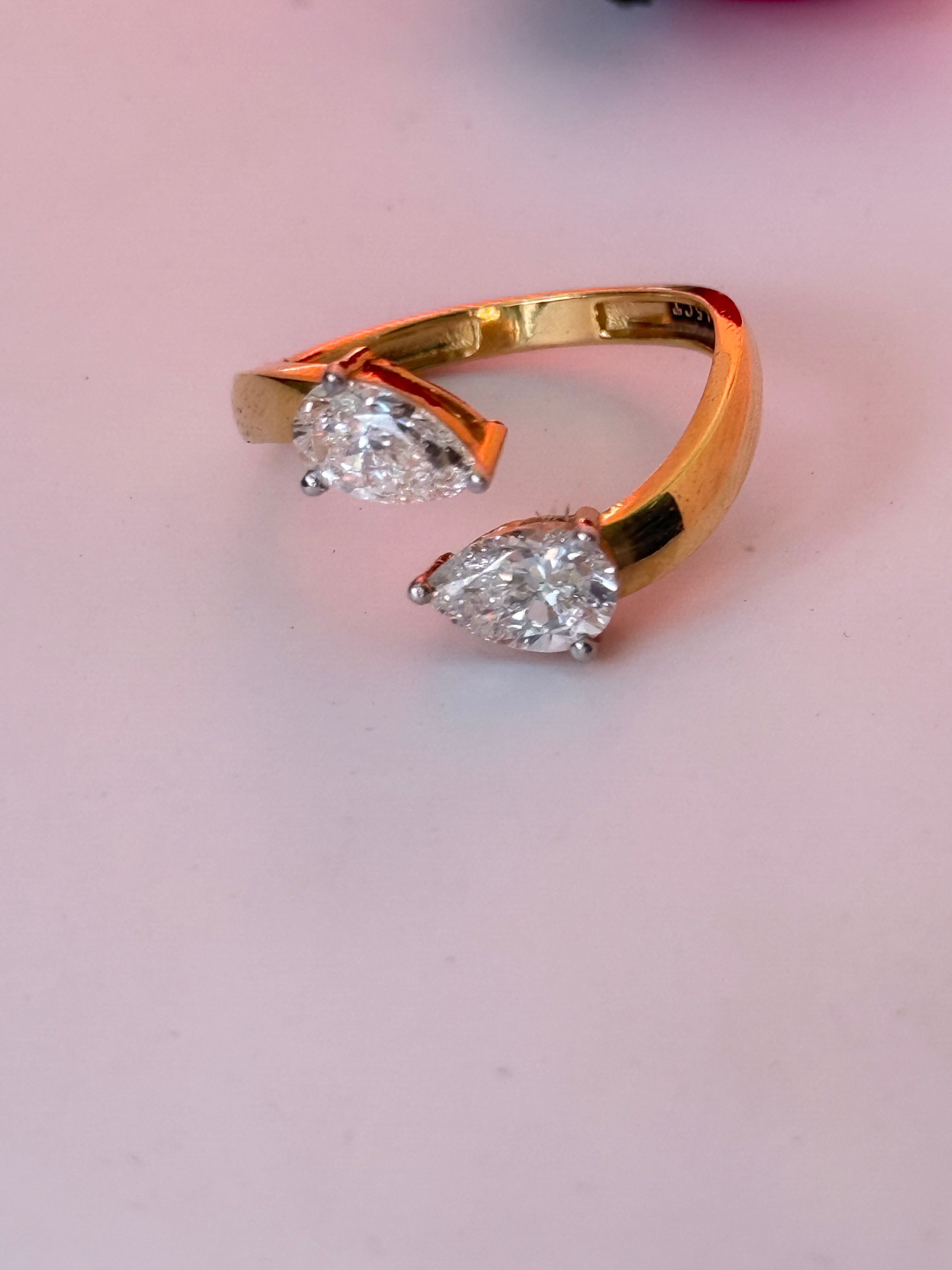 Pear Duo Ring