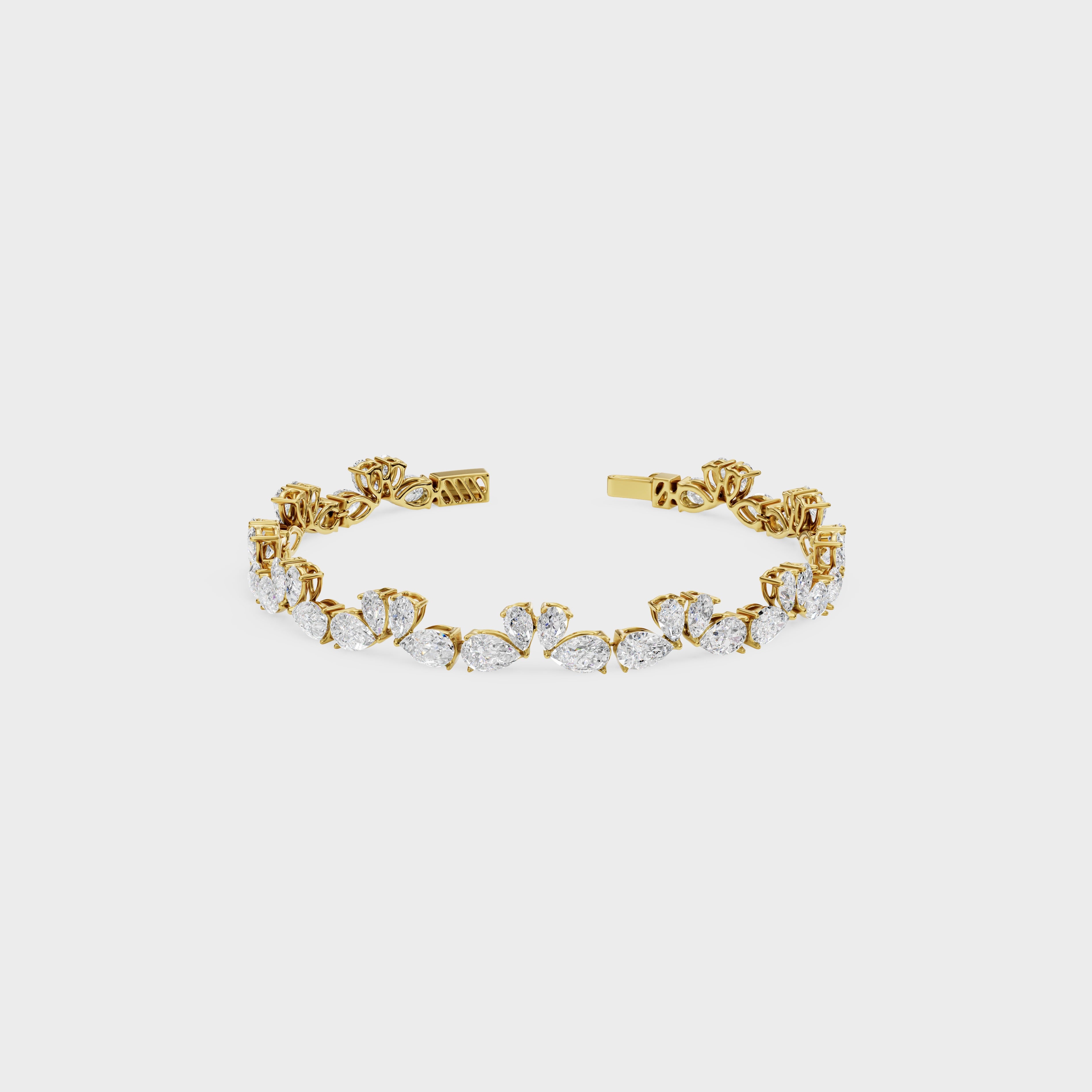 Luminious Love Of Swan Diamond Bracelet