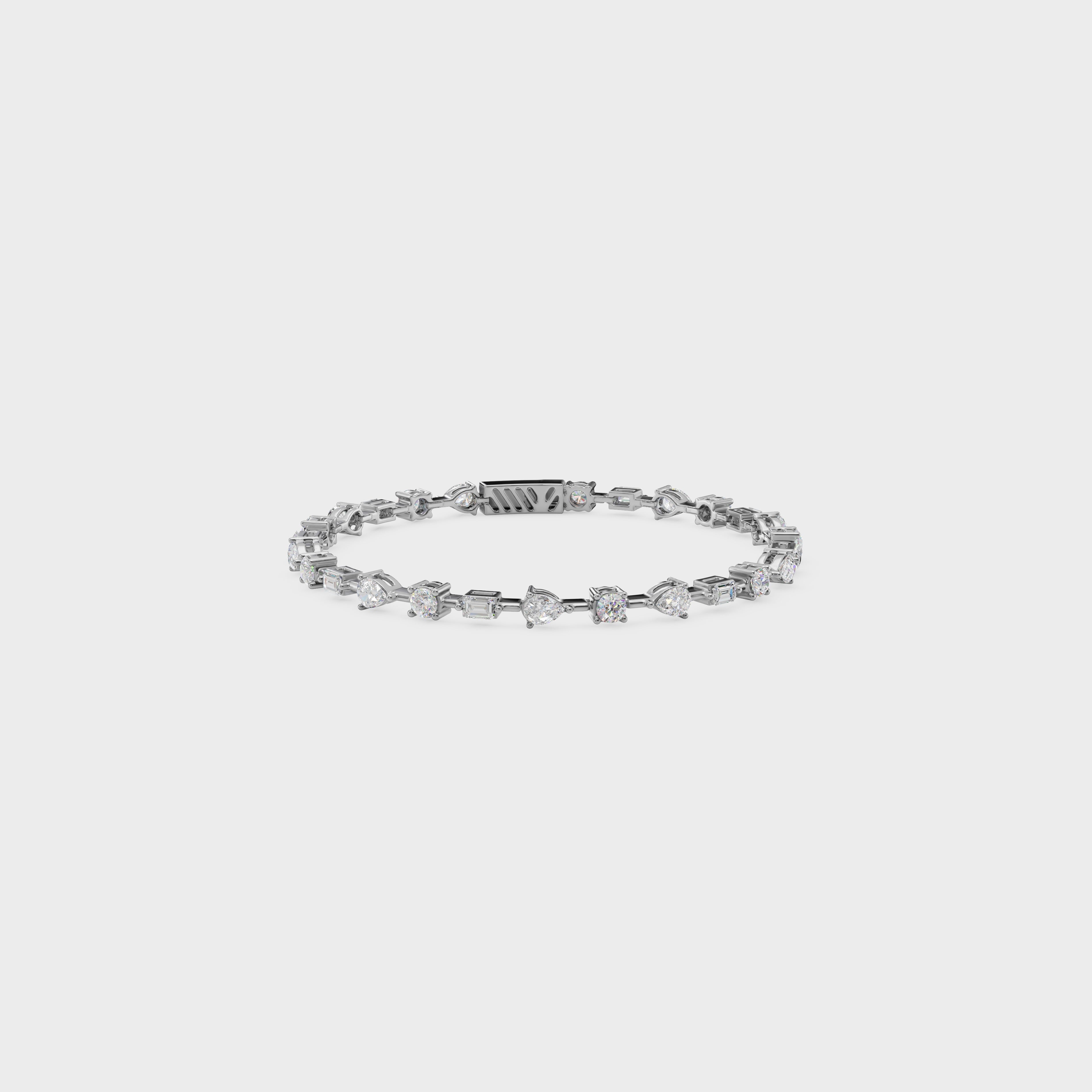 Women's Luxe Simulated Diamond Link Bracelet