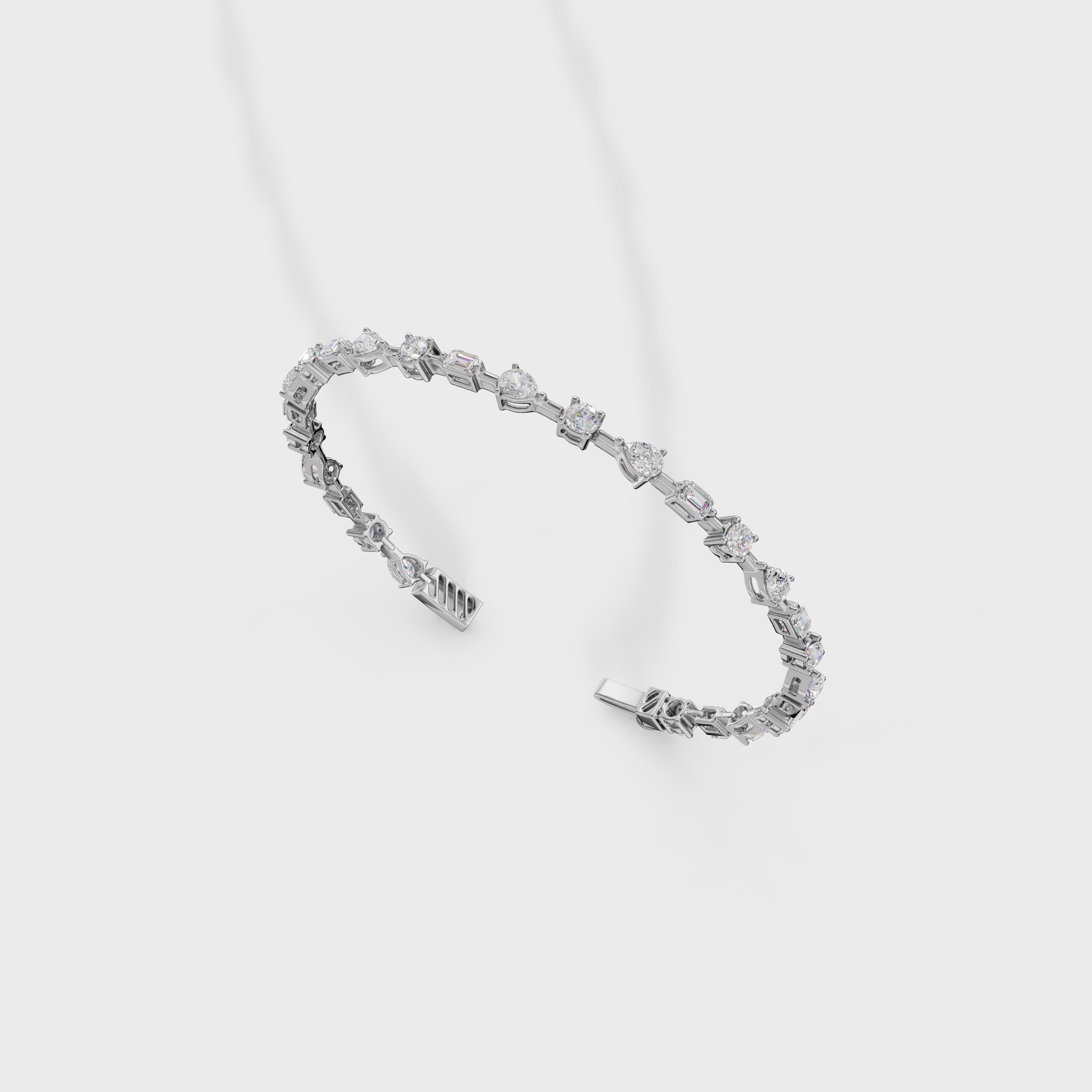 Women's Luxe Simulated Diamond Link Bracelet
