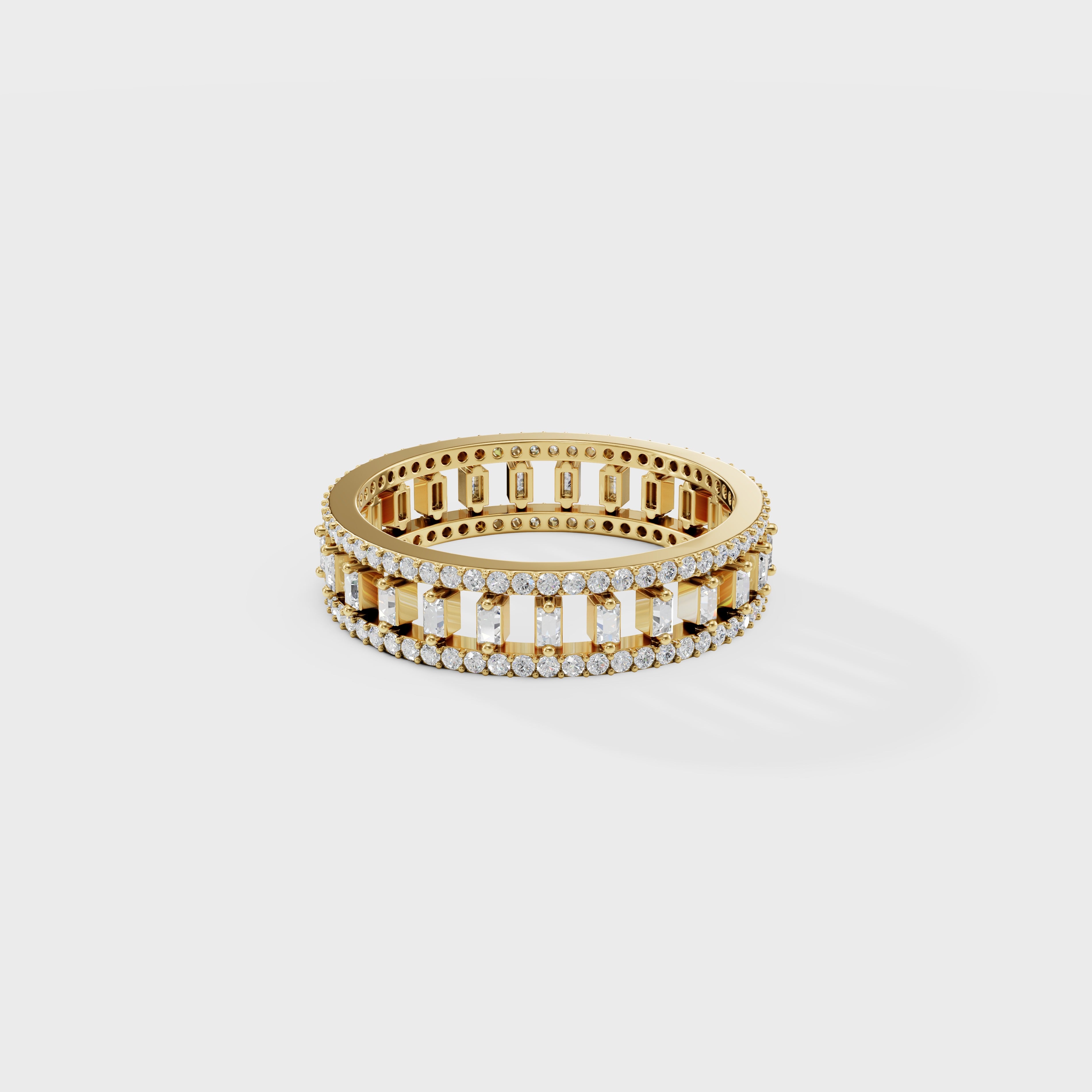 Round & Baguette Spaced Diamond Ring