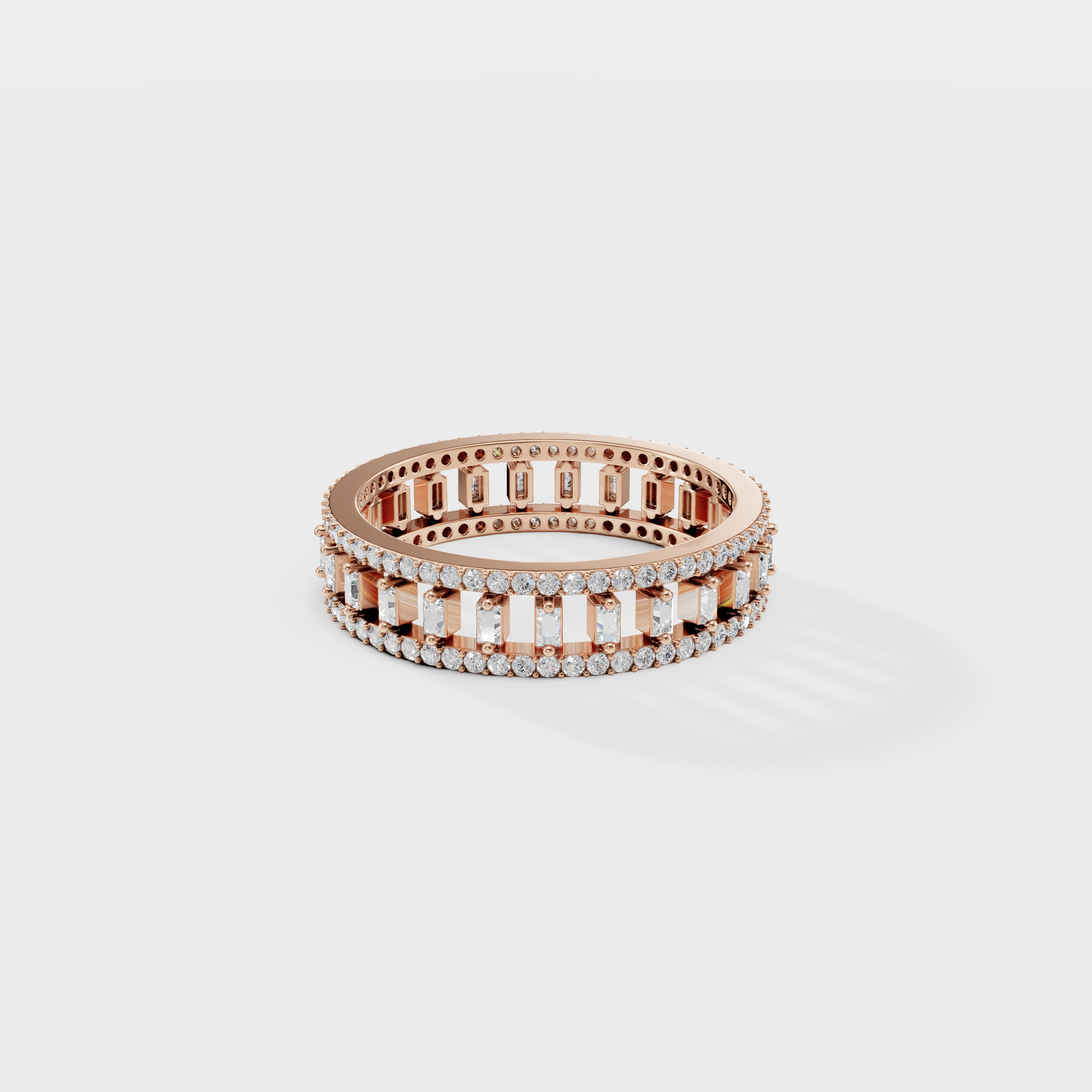 Round & Baguette Spaced Diamond Ring