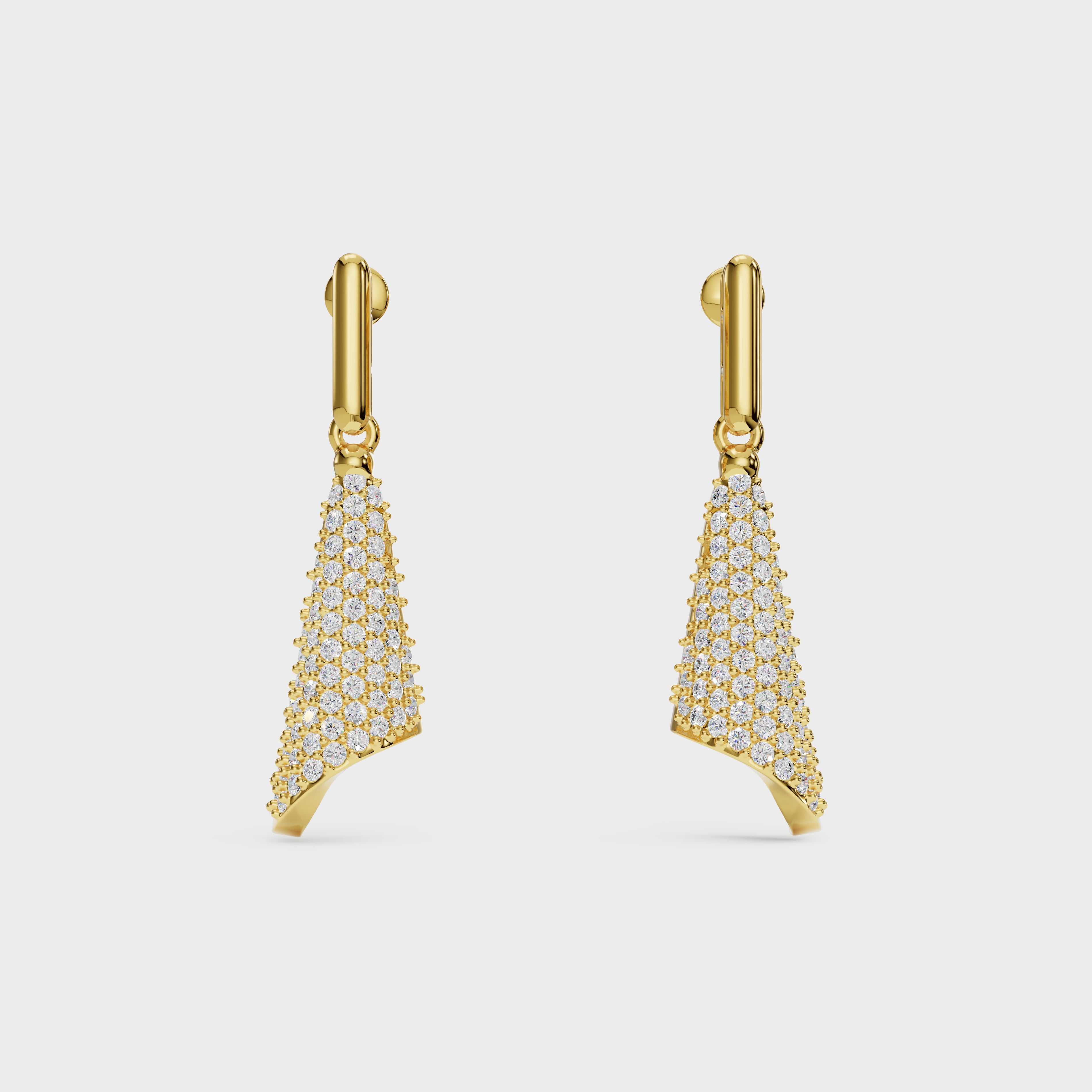 Twisted Triangle Diamond Danglers