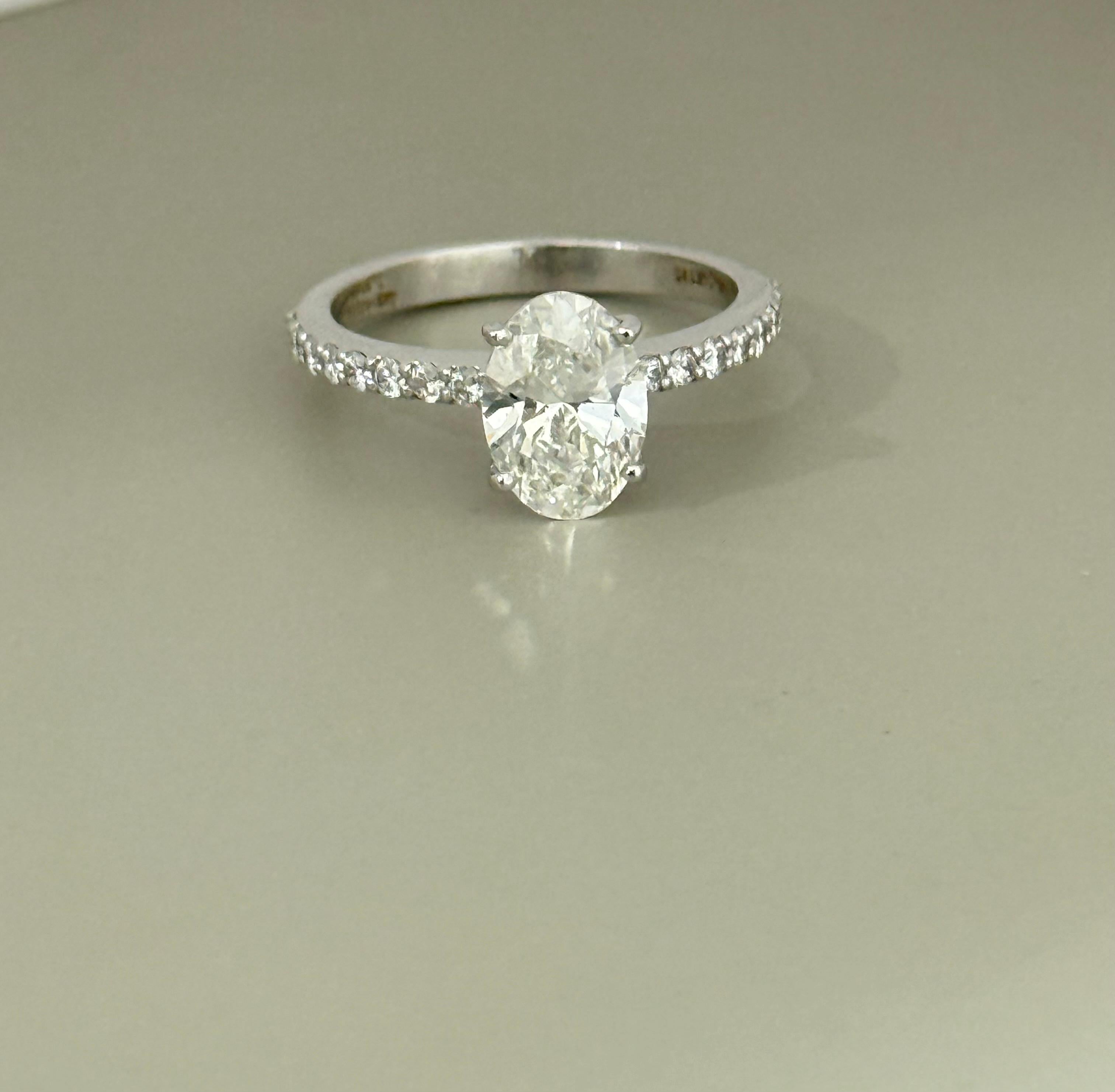 Oval 1.61ct Ring