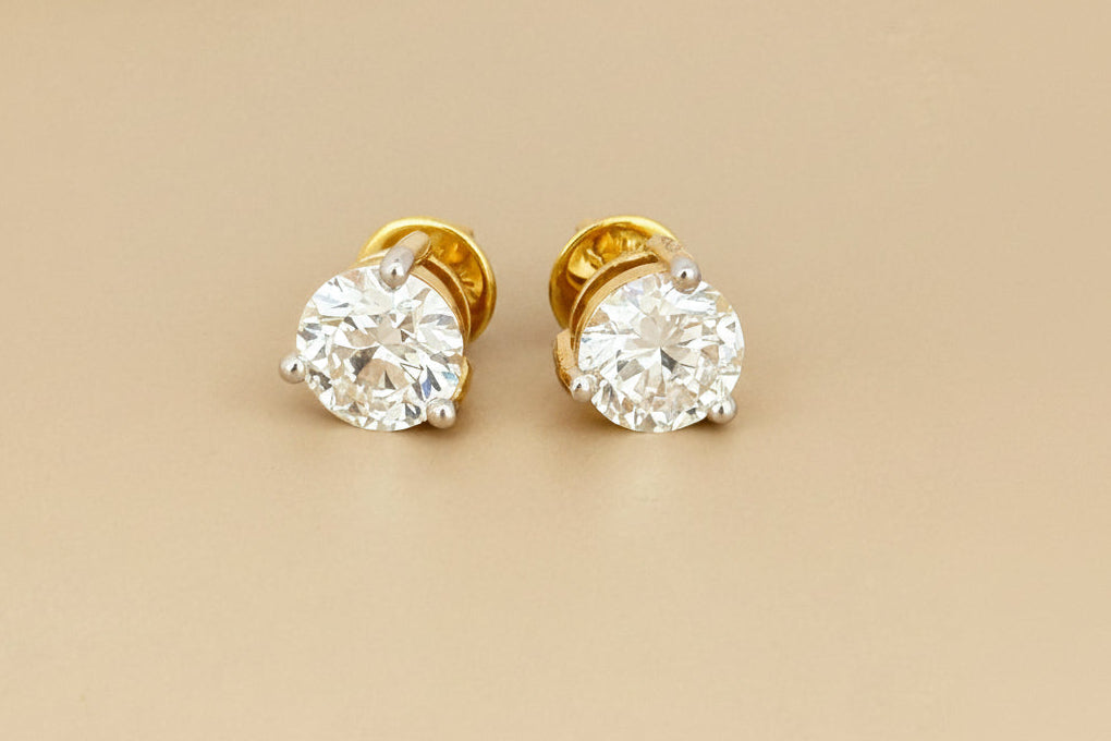 1.15ct Each Diamond Stud in 3 Prong