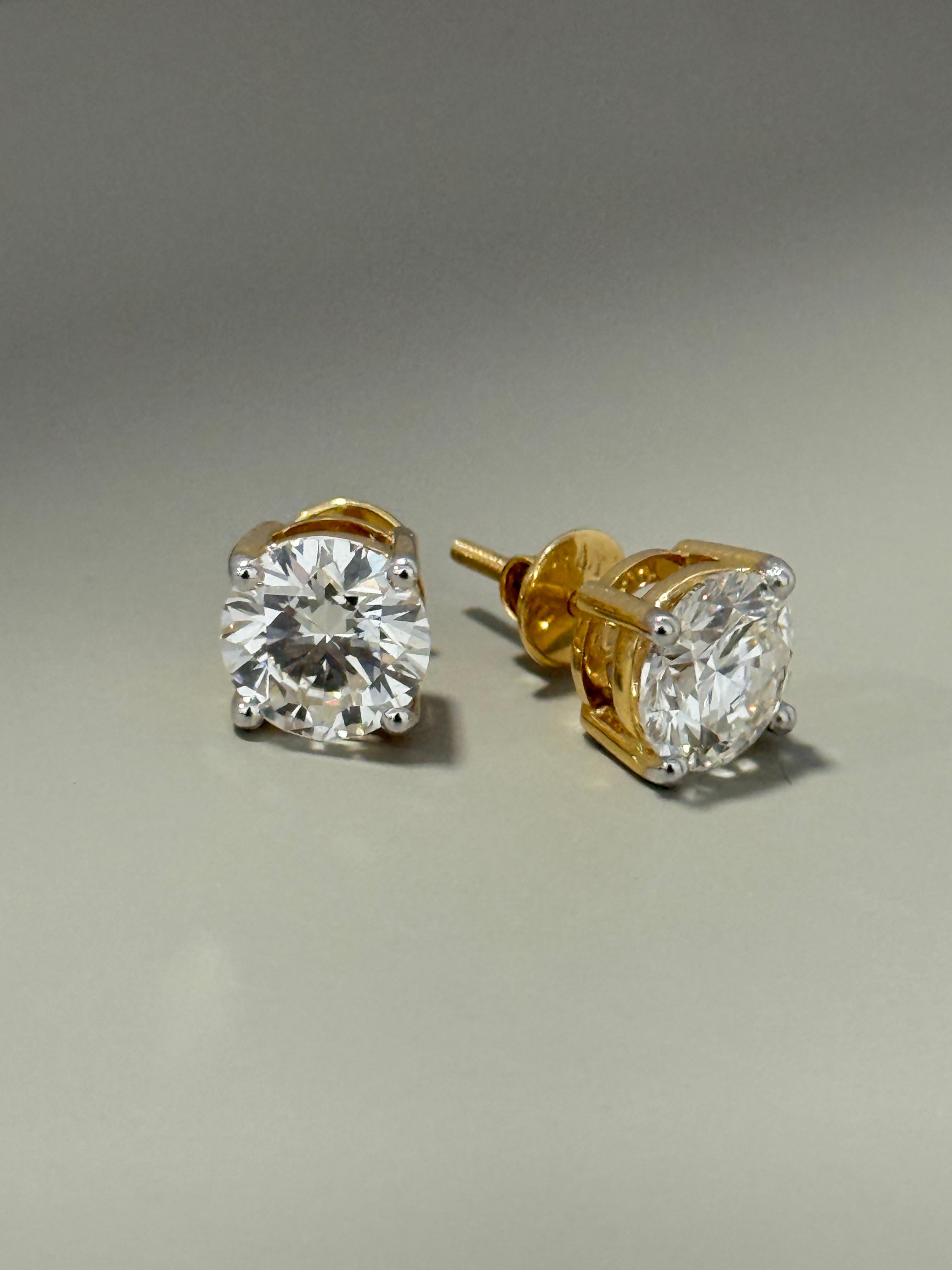 2ct Diamond Stud in 4 Prong