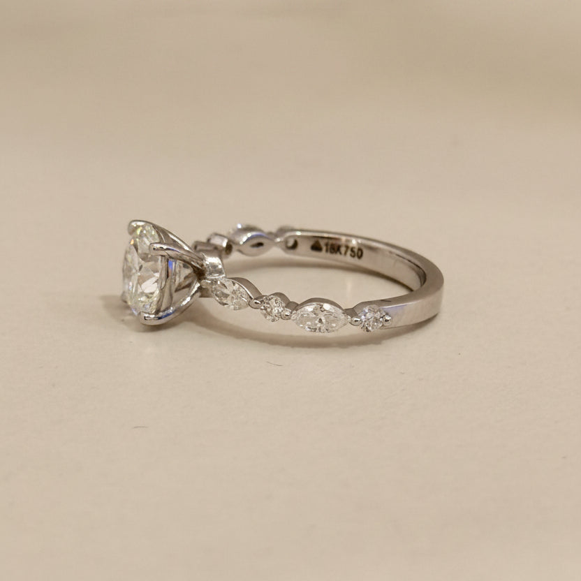 Round Engagement Ring