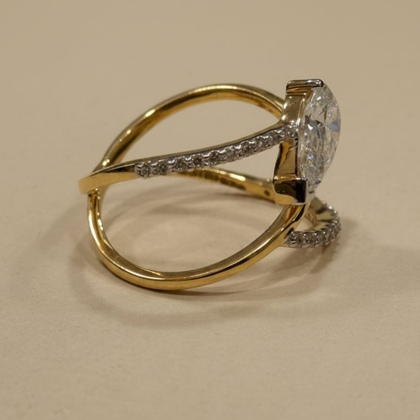 Pear Crossover X Ring