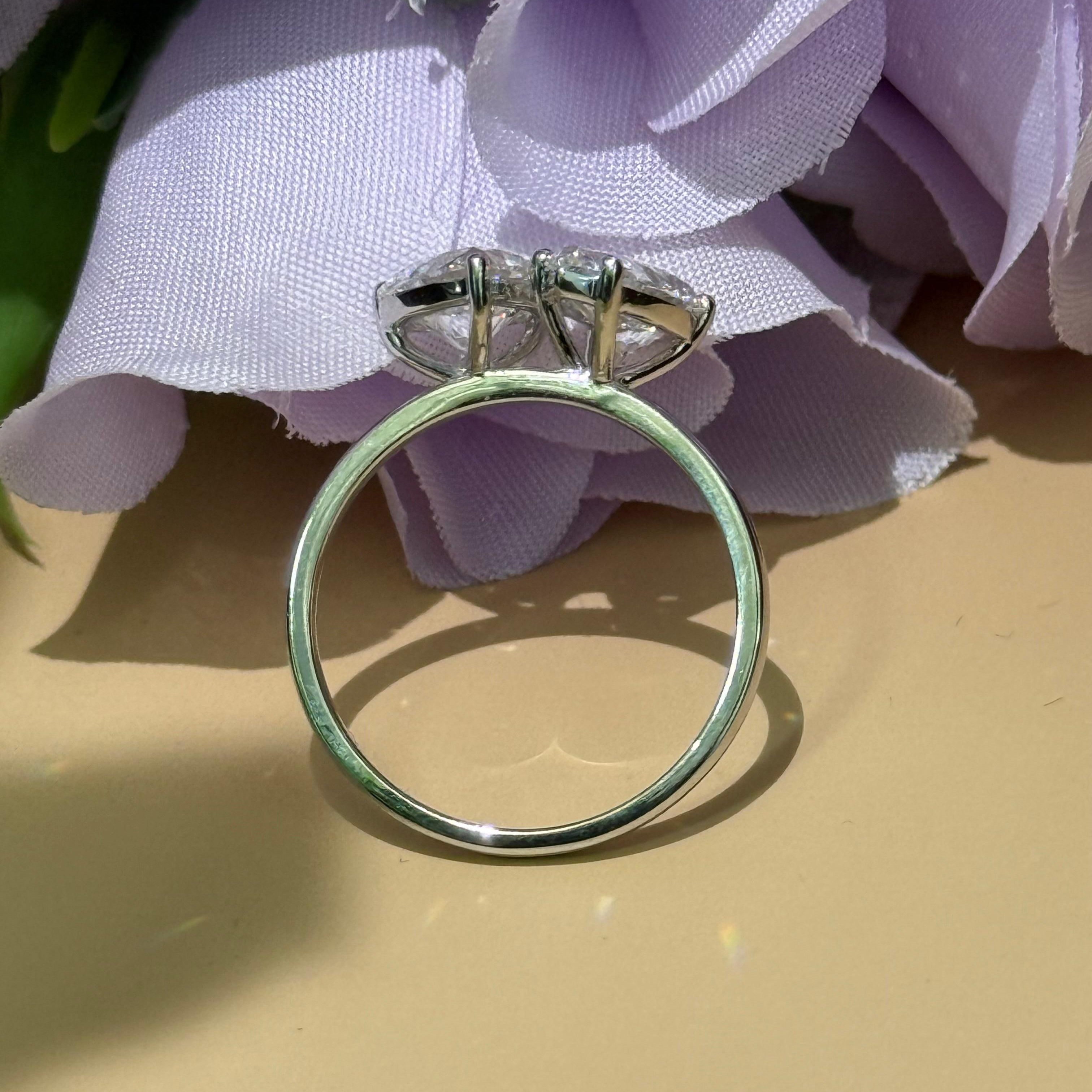 Heart & Pear Toi et Moi Ring