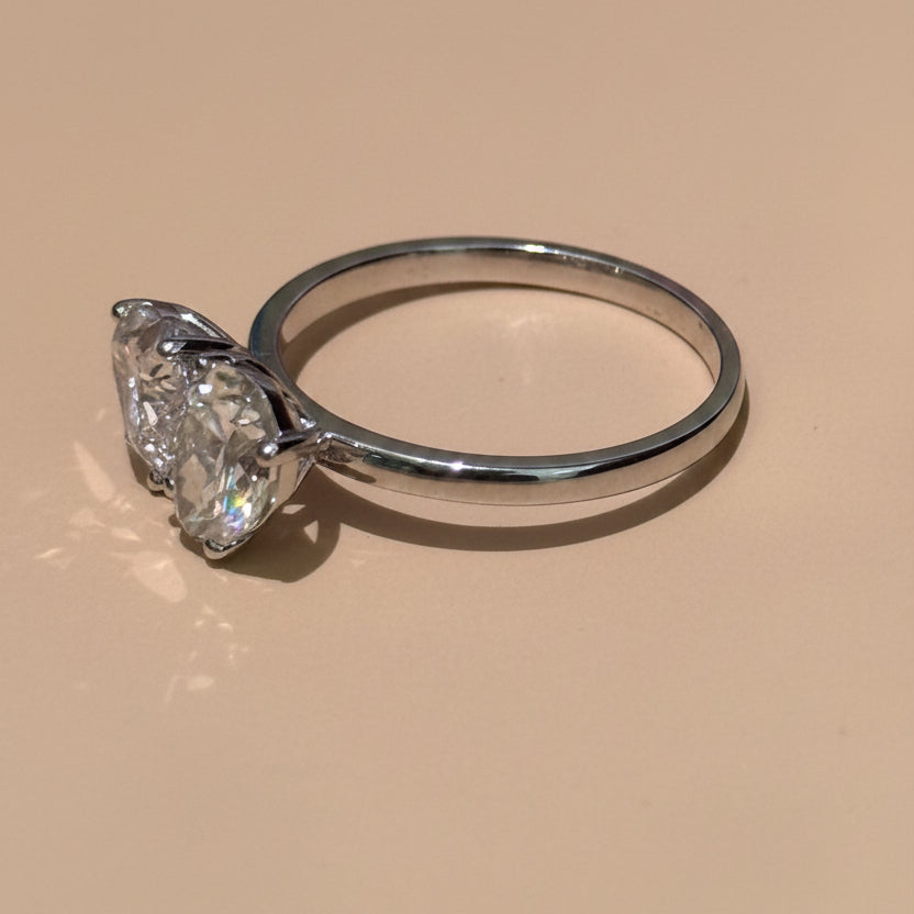 Heart & Pear Toi et Moi Ring