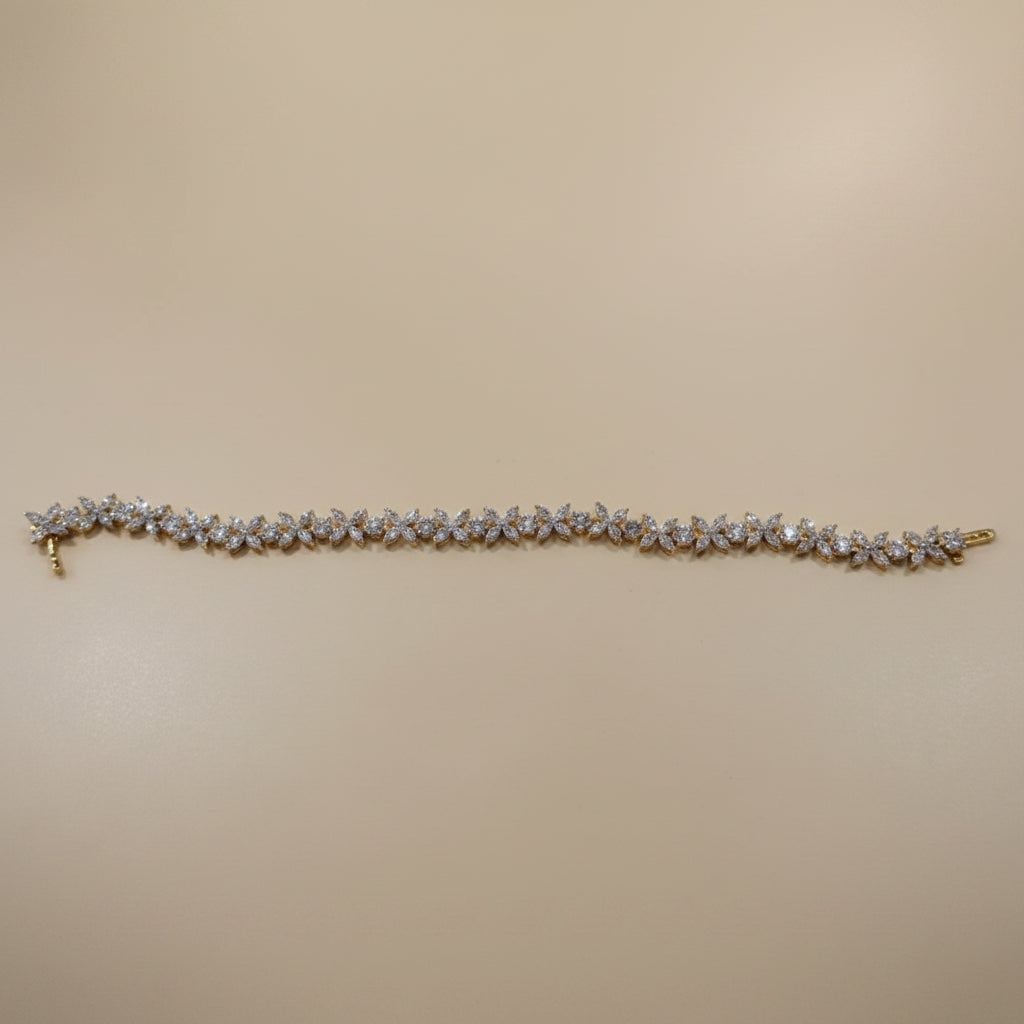 Marquise & Round Petal Bracelet