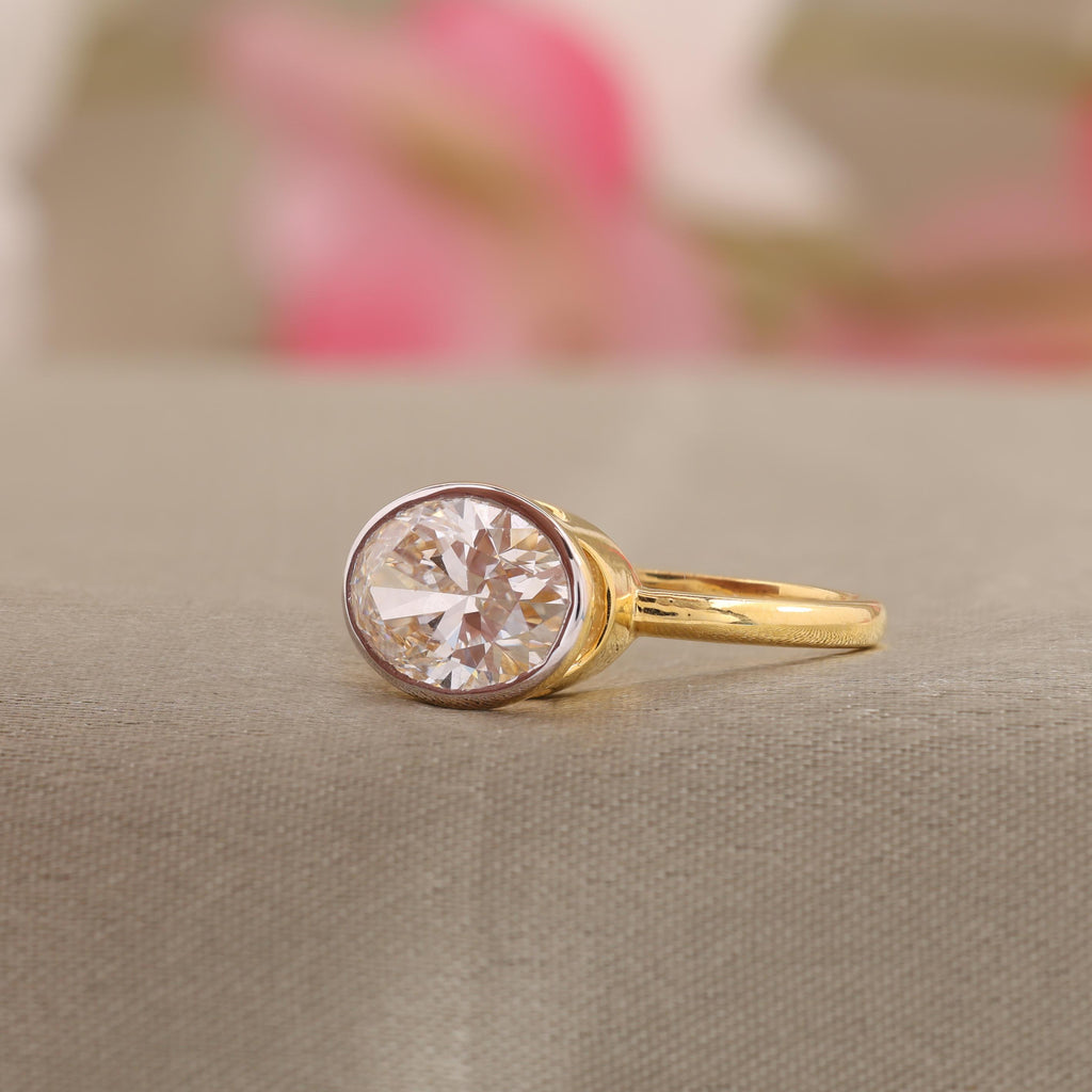 Aurora Bezel Oval Ring