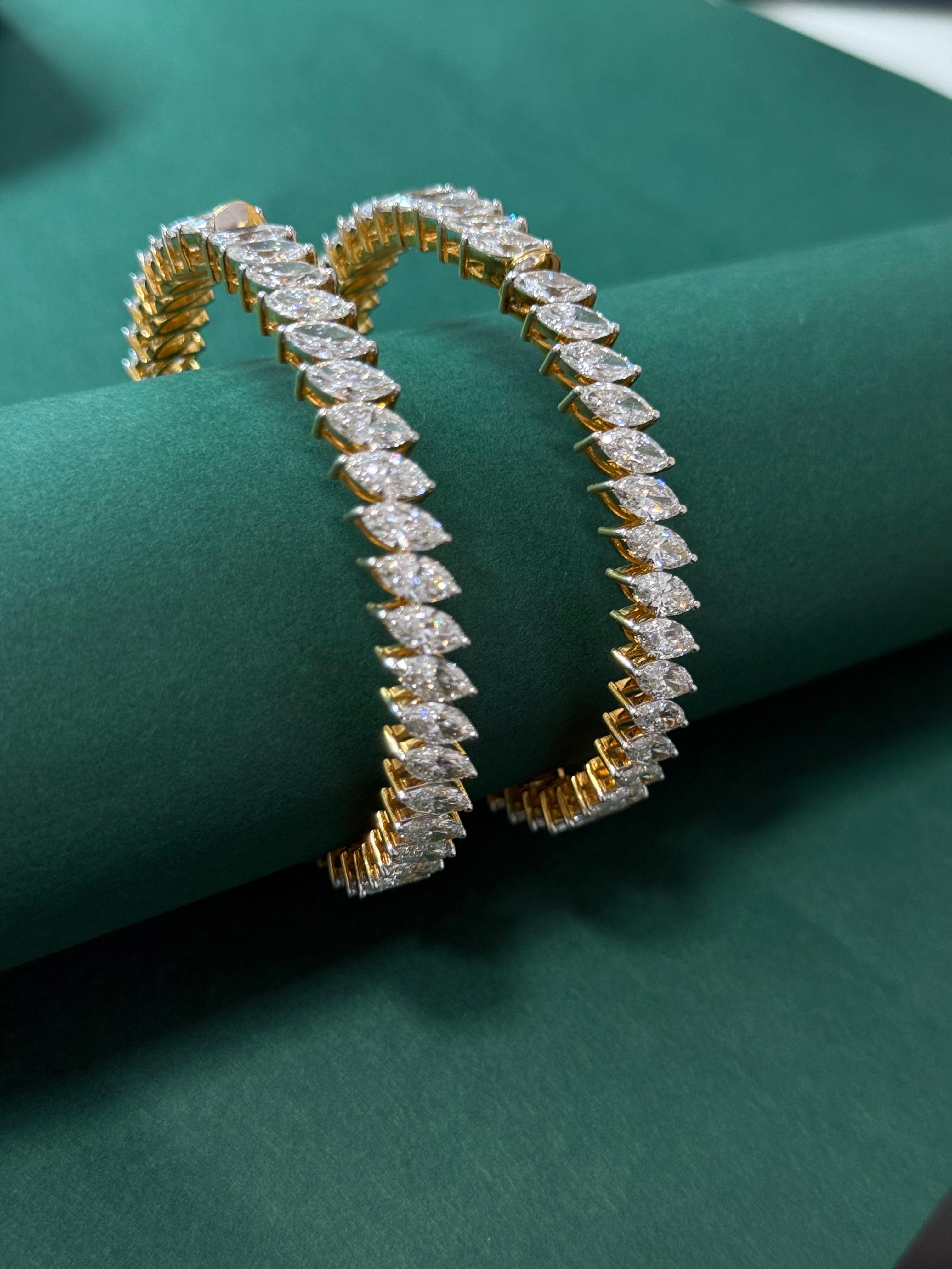 40PT Marquise Bangle