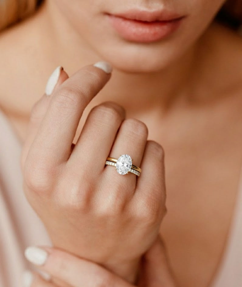 1.20ct Oval Solitaire Diamond Bridal Set With Pave Band