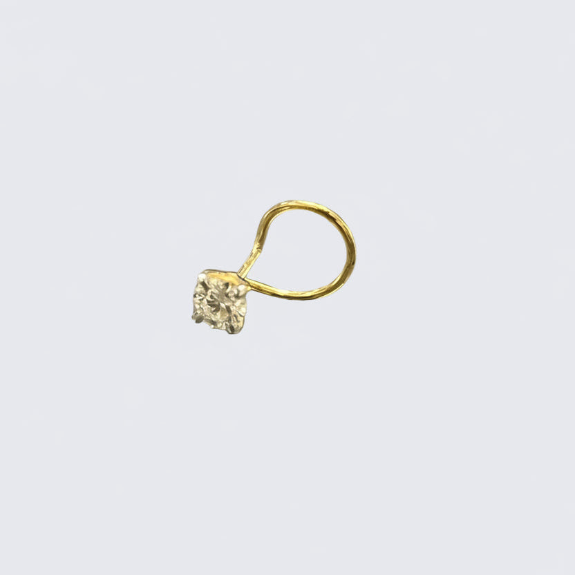 Nose pin