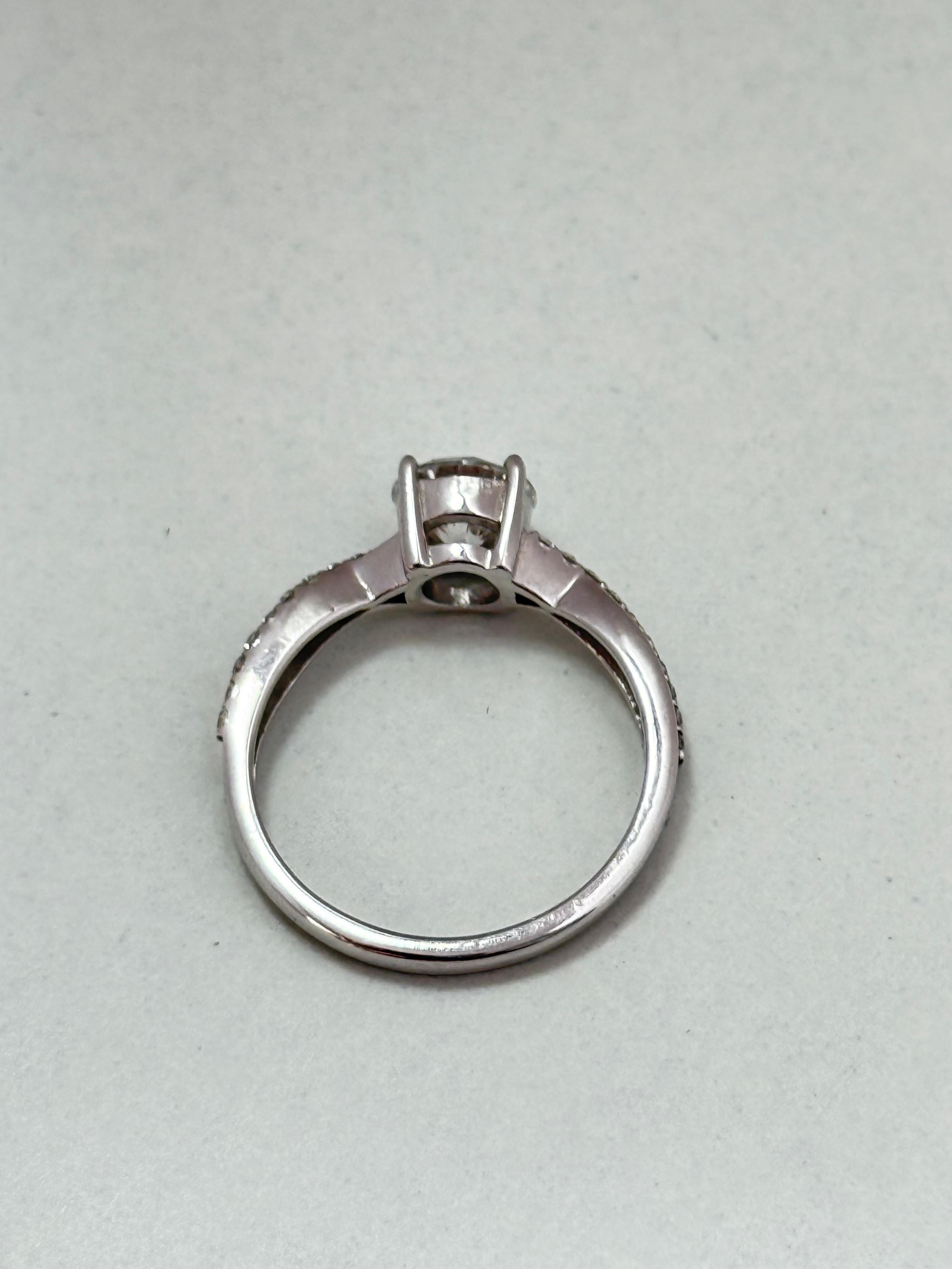 1ct Round Criss Cross Engagement Ring