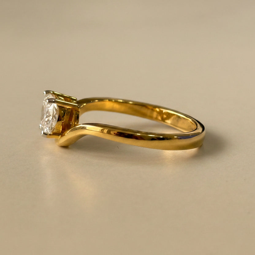 0.80ct Cushion Cut Diamond Ring