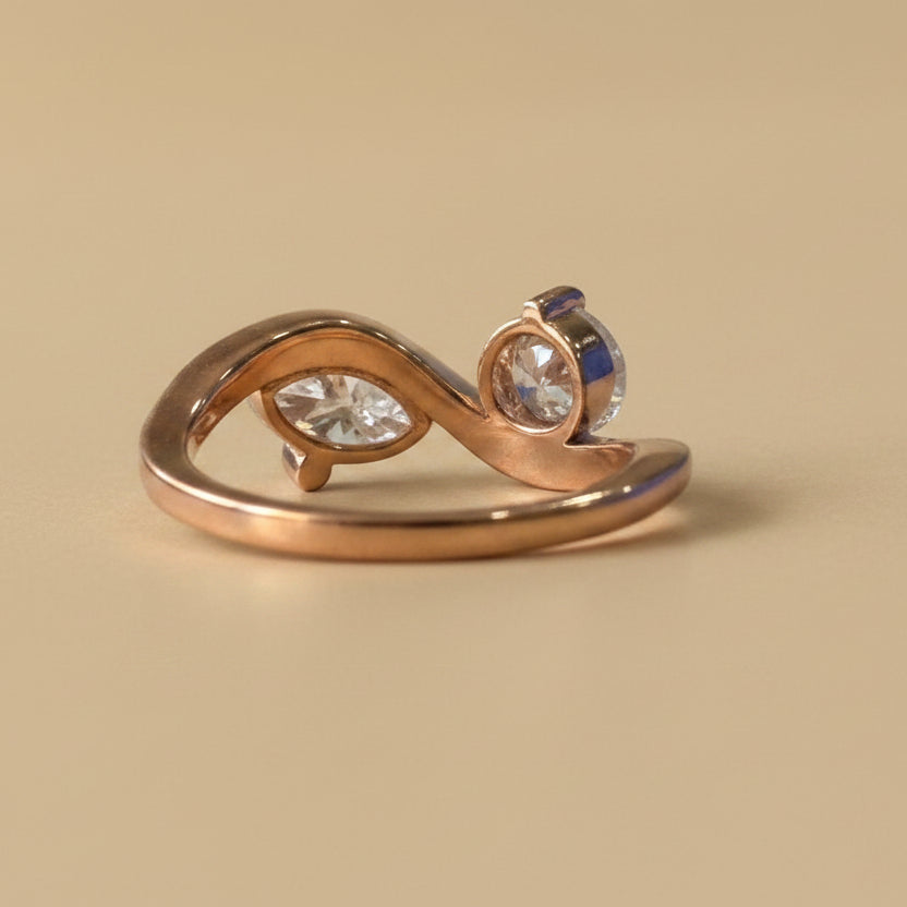 Toi Moi Marquise Round Ring