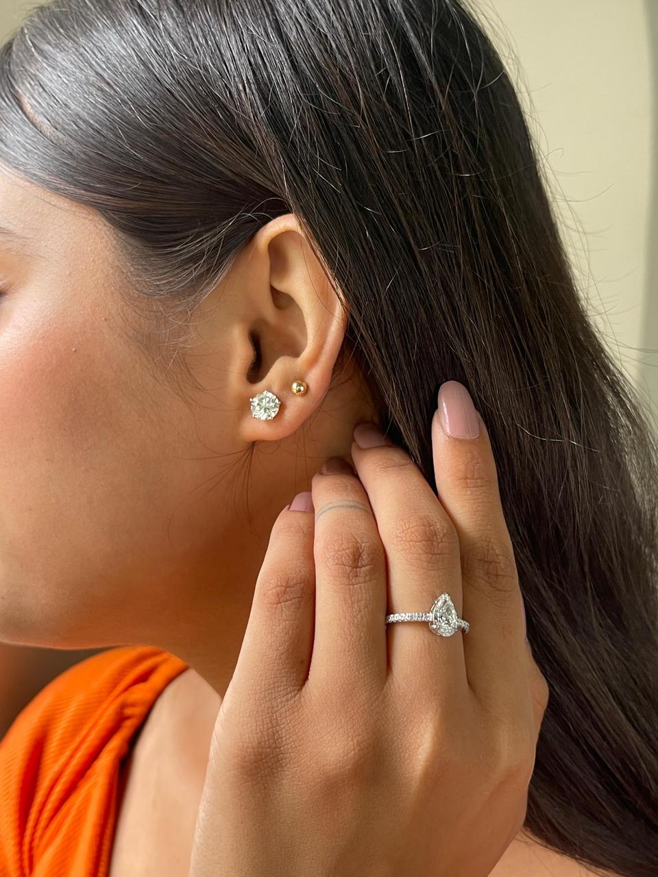 Pear Cut Diamond Ring