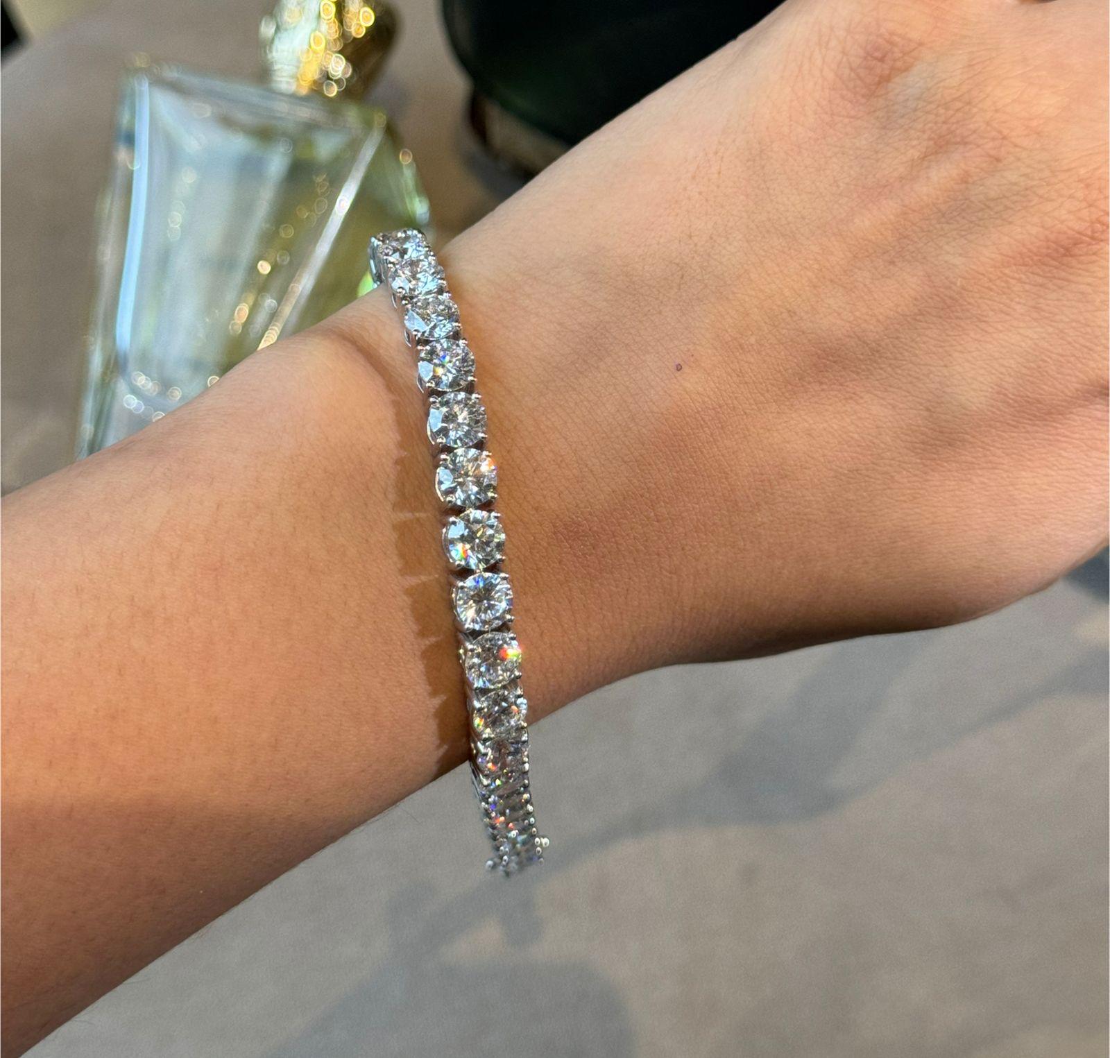 0.70 Ct Elegant Diamond Tennis Bracelet