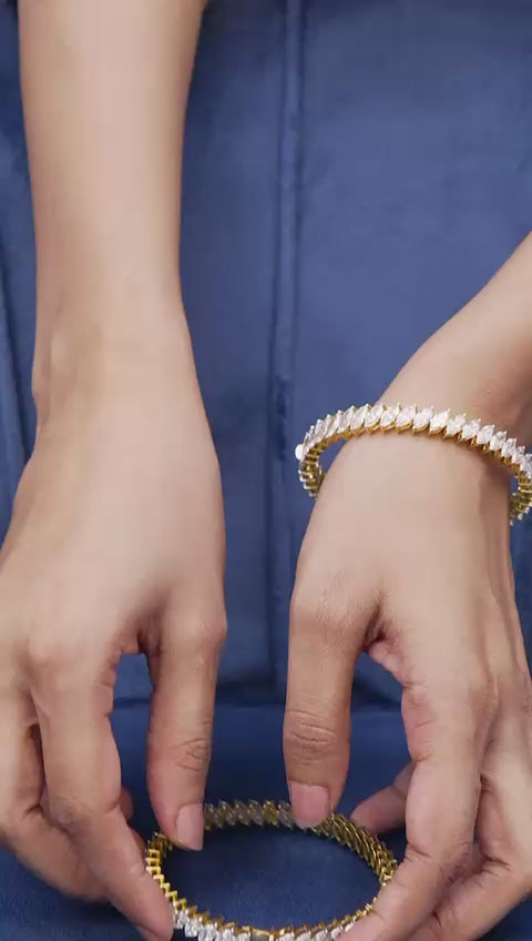 40PT Marquise Bangle