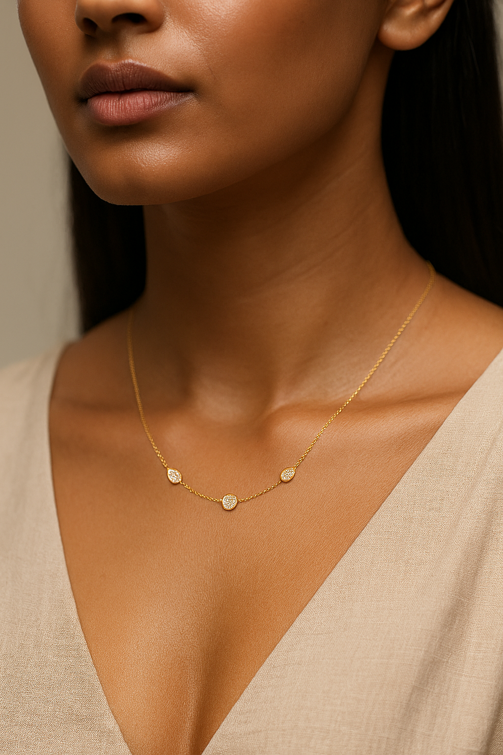 Bezel Round And Pear Charm
